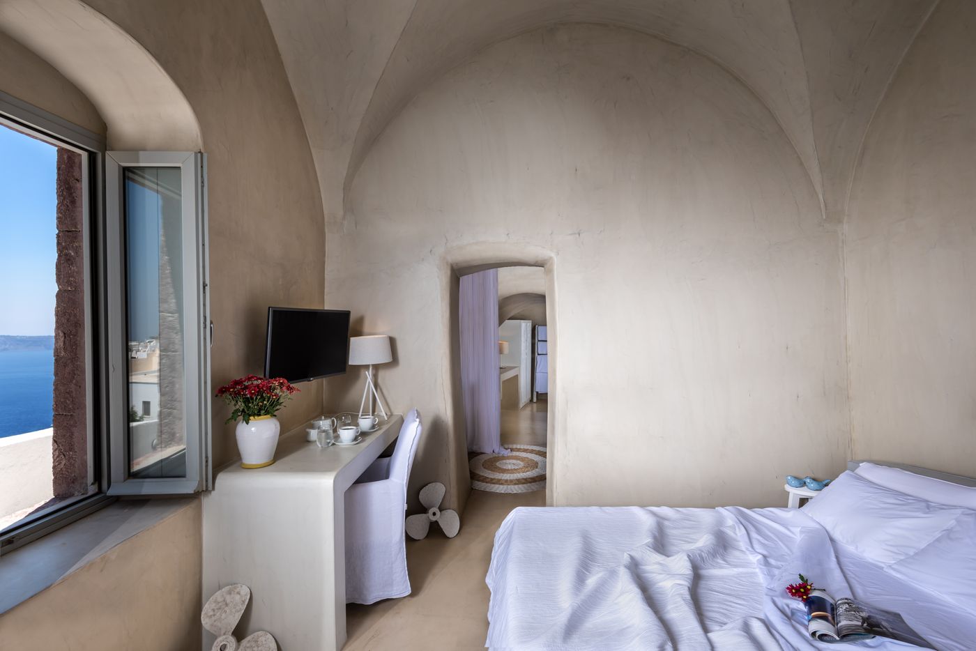 Mythical-Blue-Luxury-Suites-Room-31