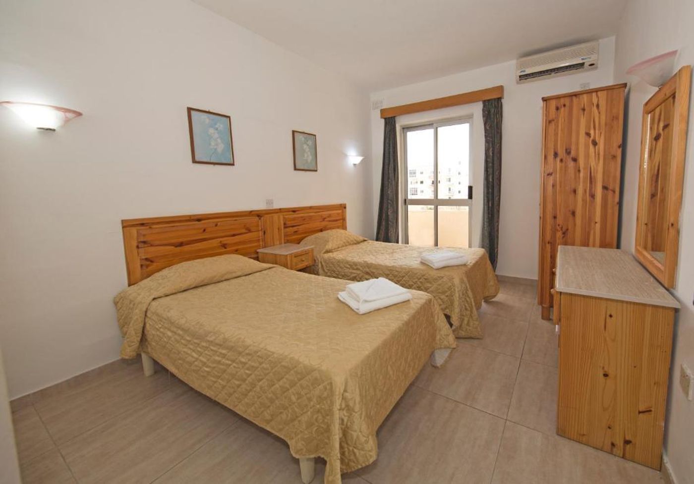 Cardor-Holiday-Complex-Room-6