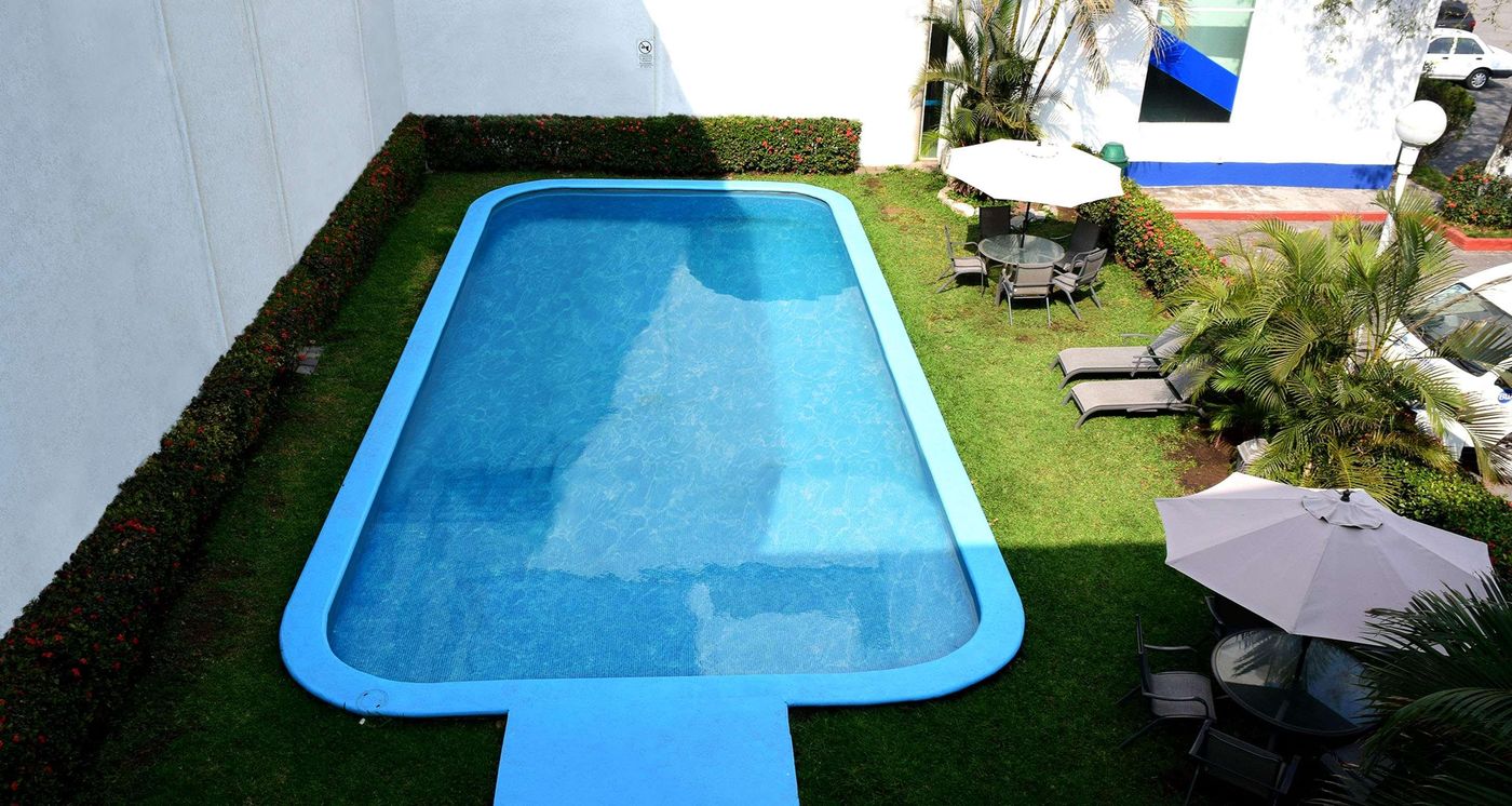 Best-Western-Patong-Beach-Pool-8