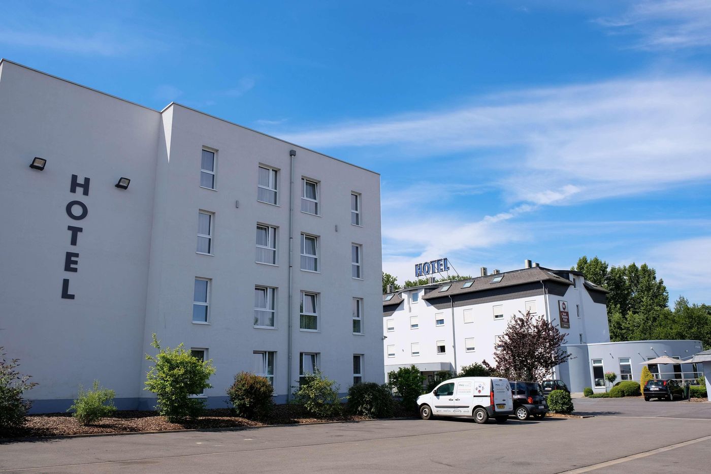 ibis Styles Charleroi Airport Aero 44-Belgium-GOSSELIES-General view-3