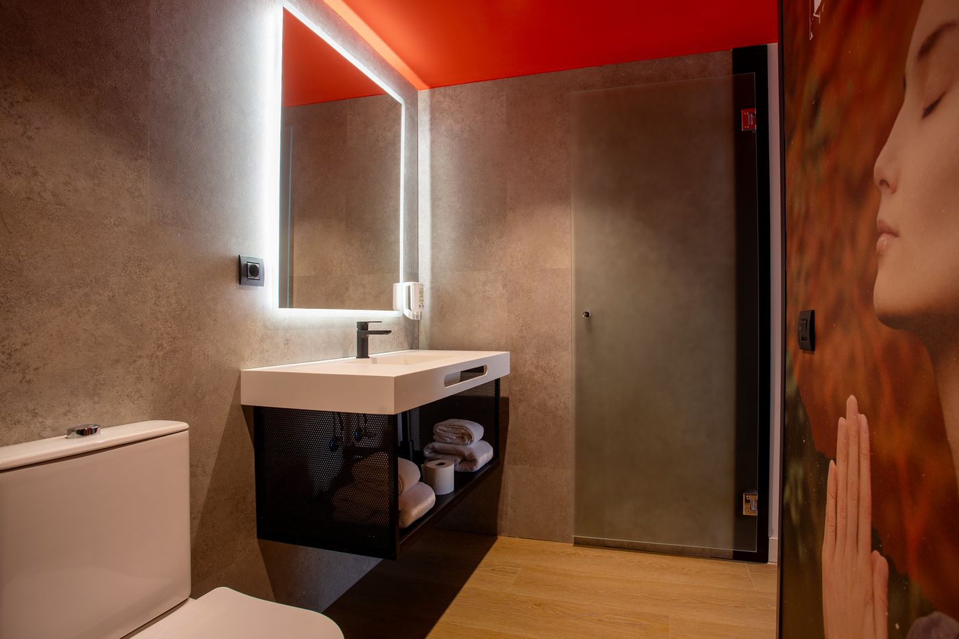 25.07.25 Sholeo Lodges Maspalomas