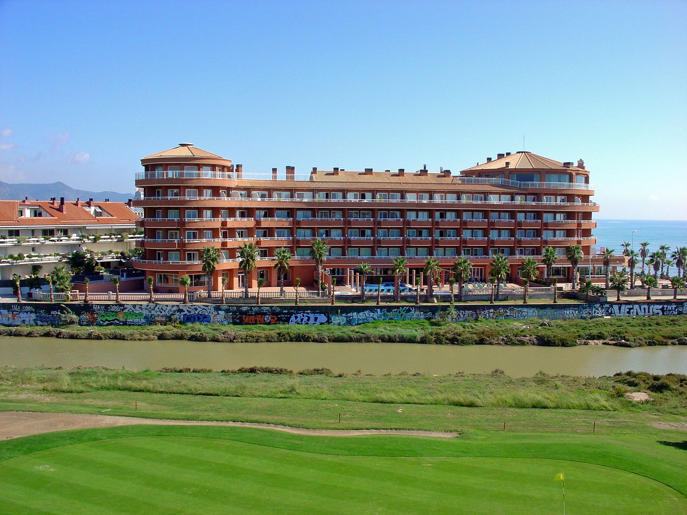Sunway-Playa-Golf-Sitges-General-view-4