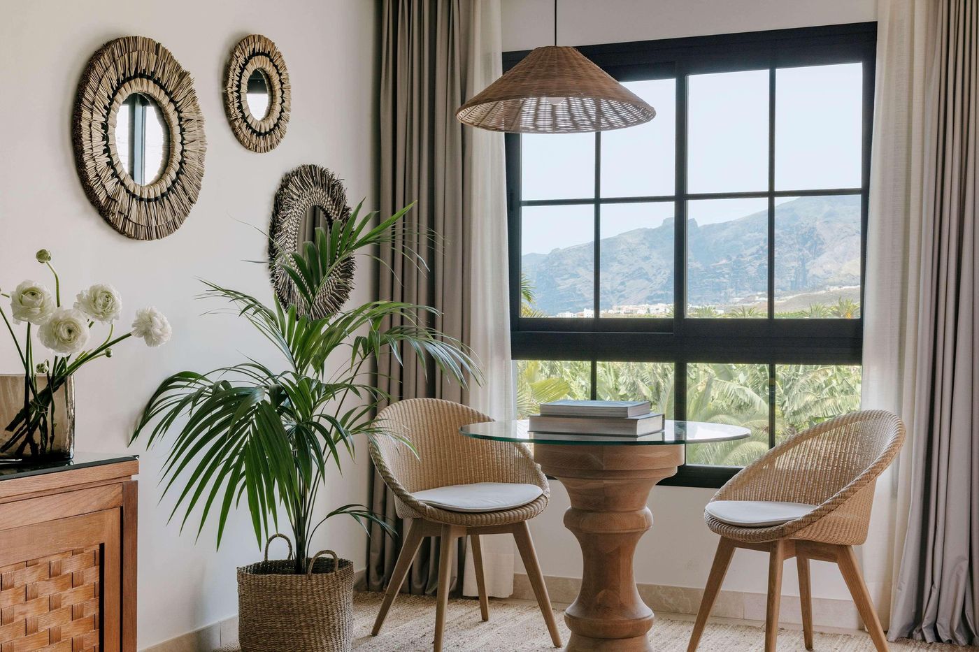 Gran-Melia-Palacio-de-Isora-Room-51