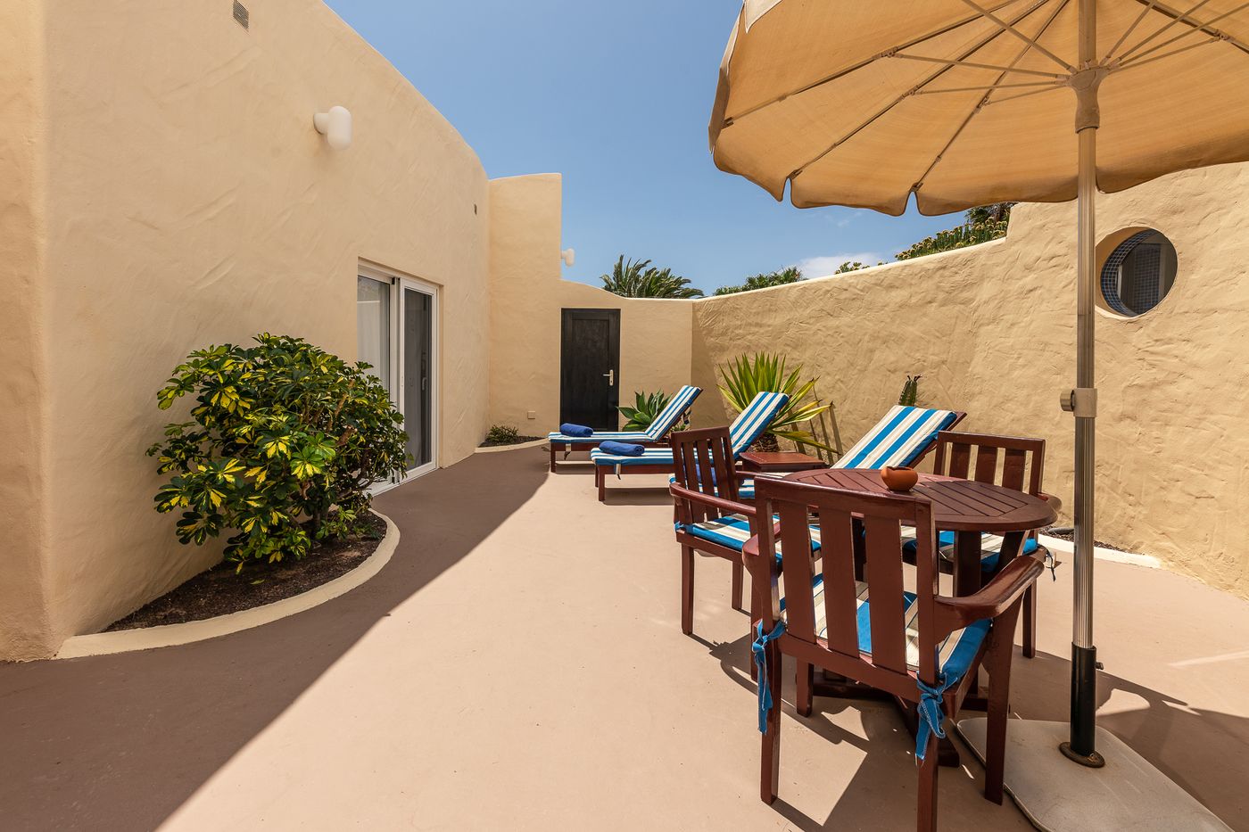 Risco-del-Gato-Suites-LIVVO-Senses-Collection-Room-76