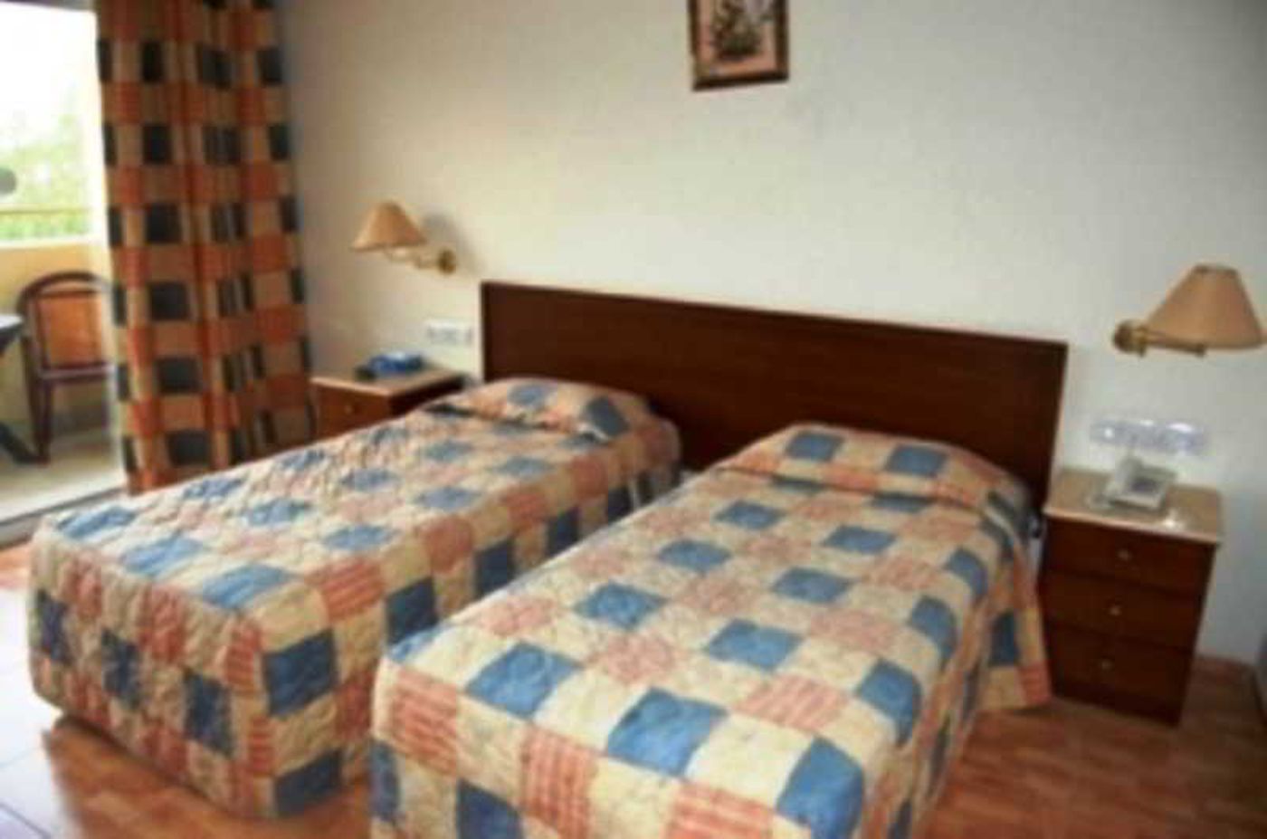 M--Moniatis-Hotel-Room-14