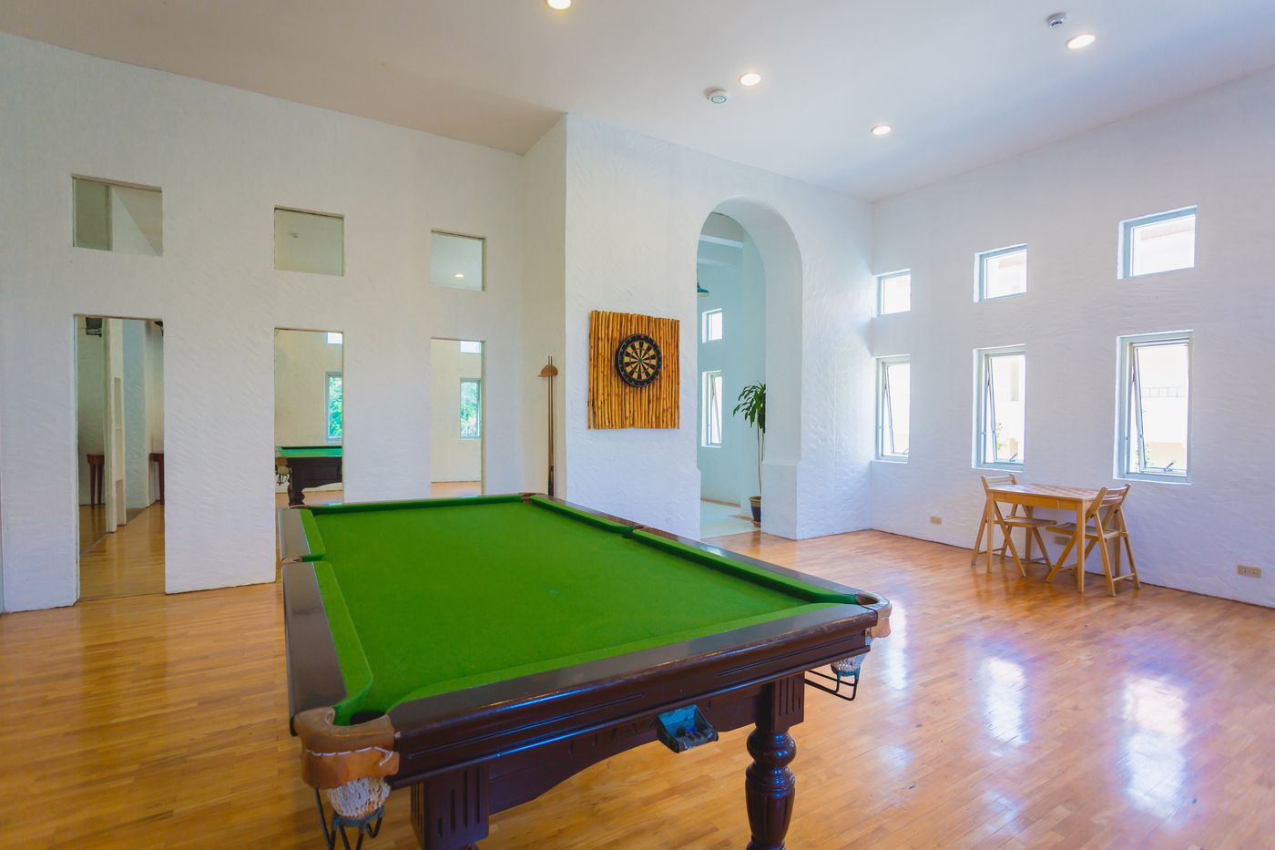 Waterfront-Suites-Phuket-by-Centara-Sports-and-Entertainment-38