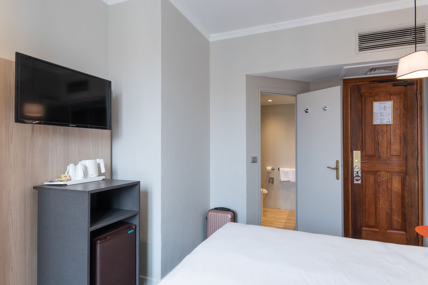 Hotel-Vendome-Room-27