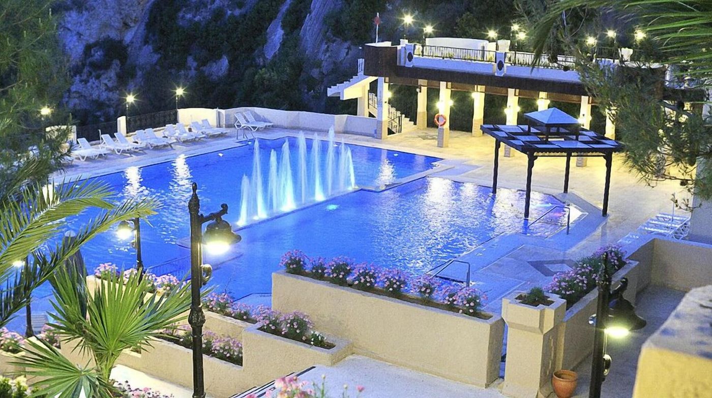 Alkoclar-Adakule-Hotel-Kusadas-----Pool-12