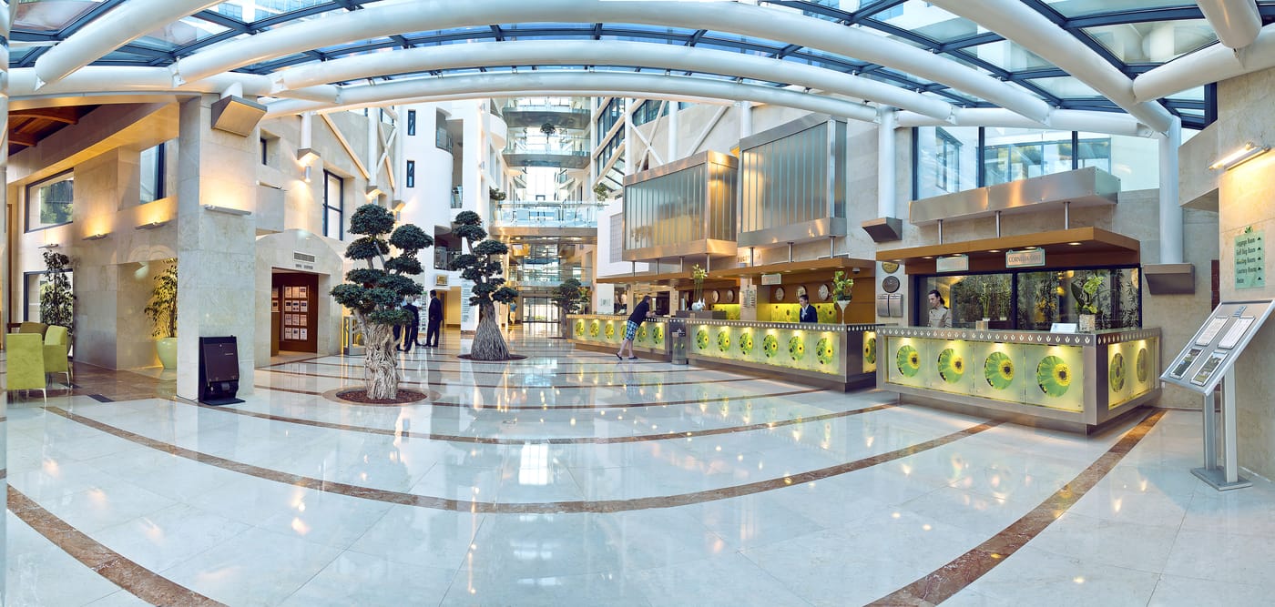 Paloma-Sensia-Lobby-49