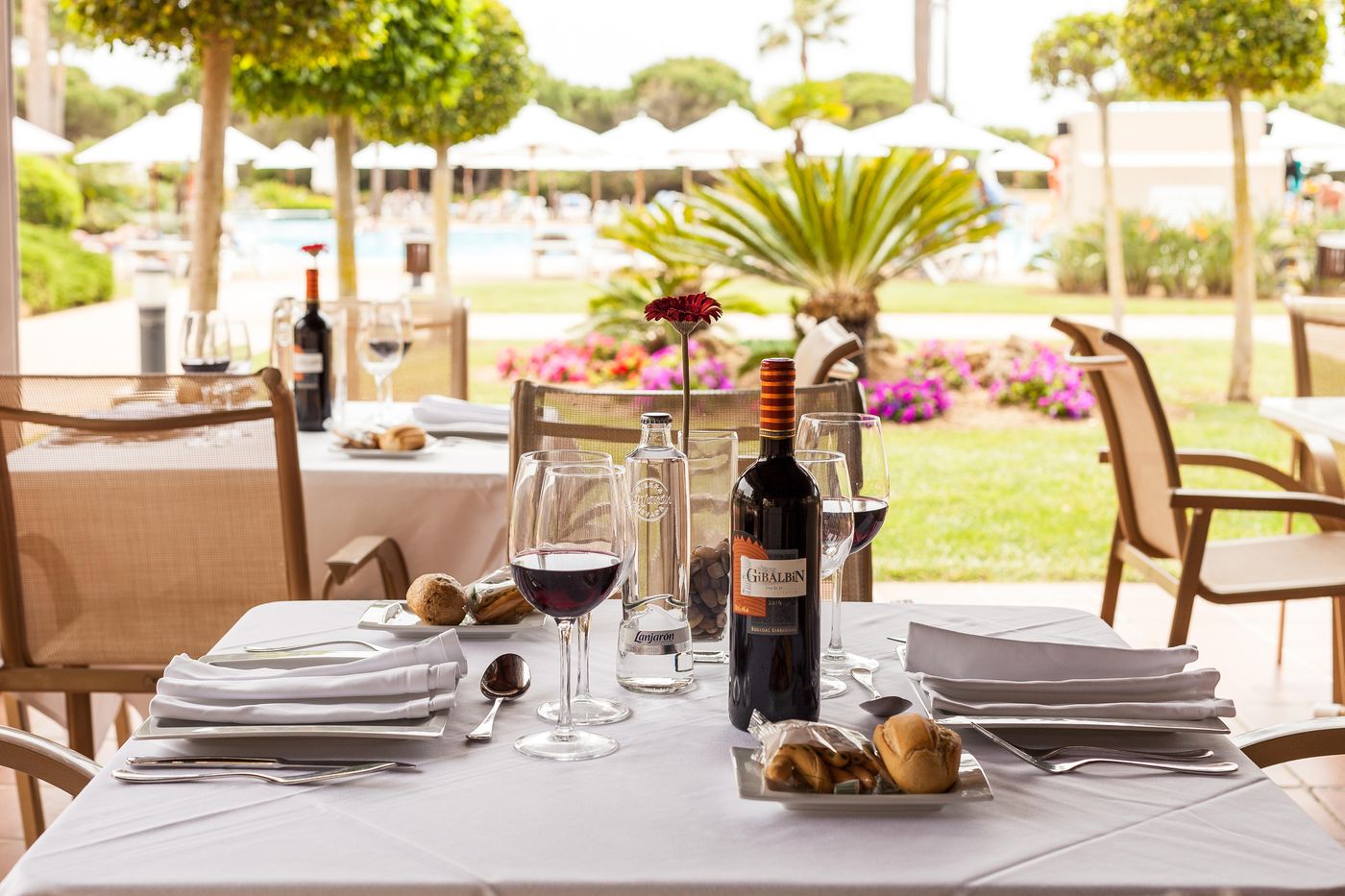 Valentin-Sancti-Petri-Bar-12