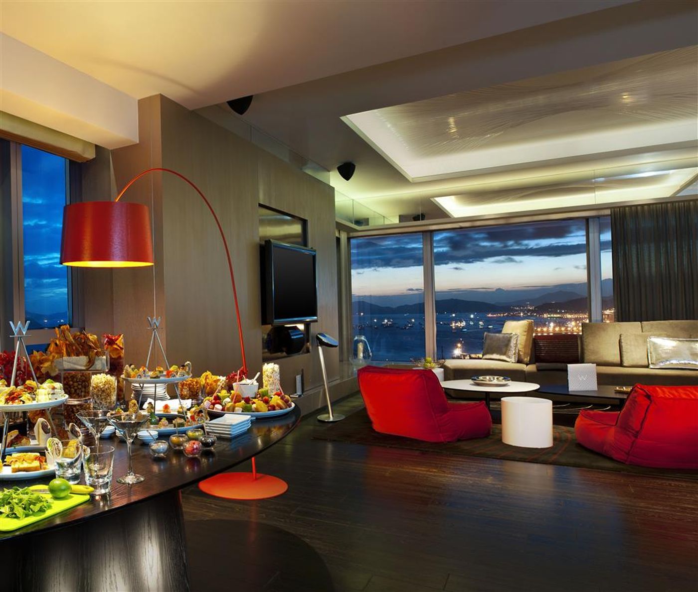 W-Hong-Kong-General-view-15