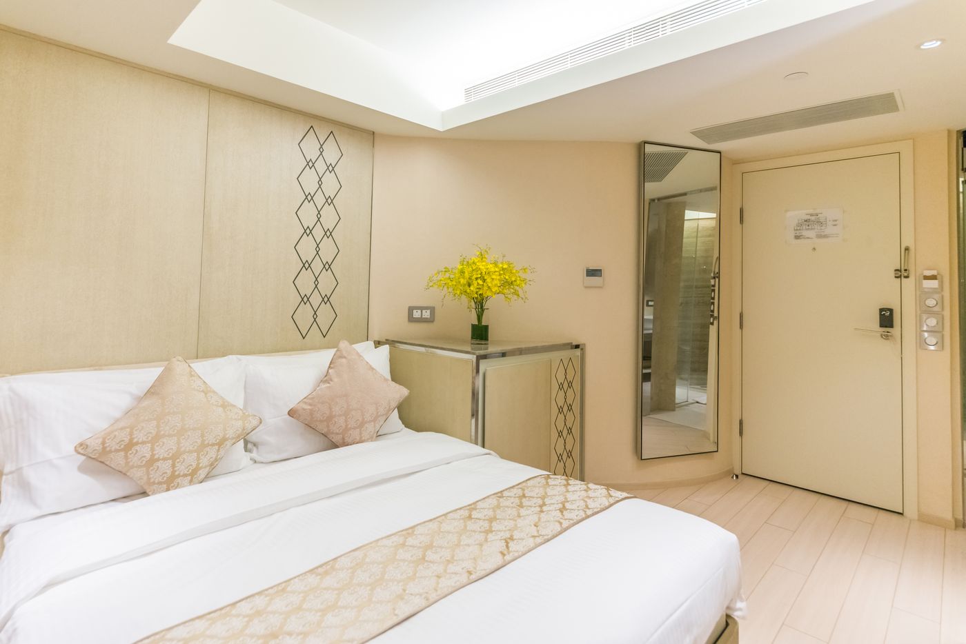 Hotel-Pravo-Hong-Kong-Room-17