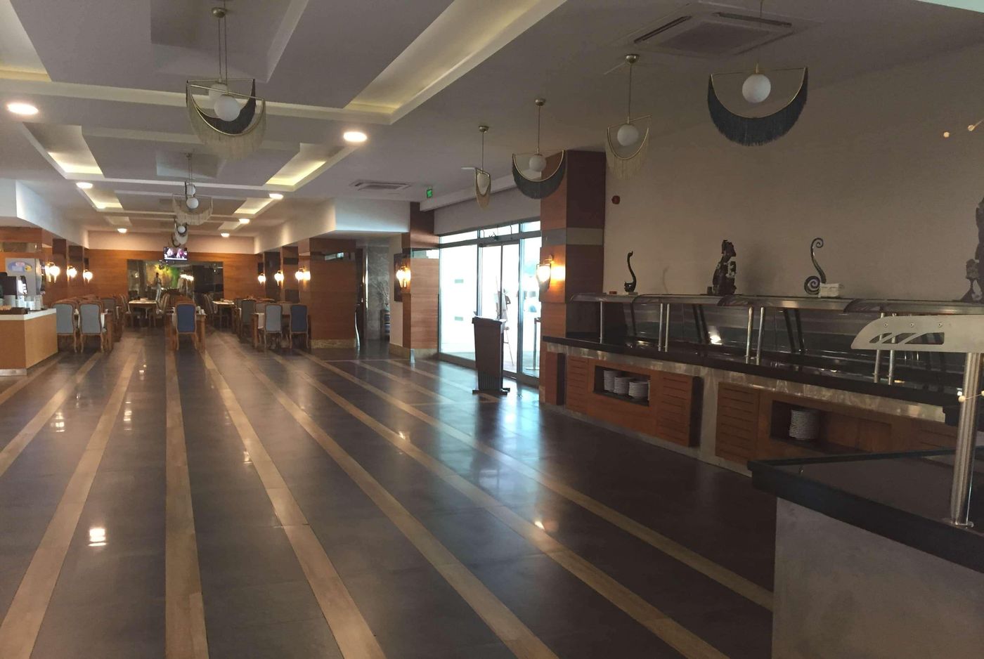 Wyndham-Garden-Lara-Restaurant-48