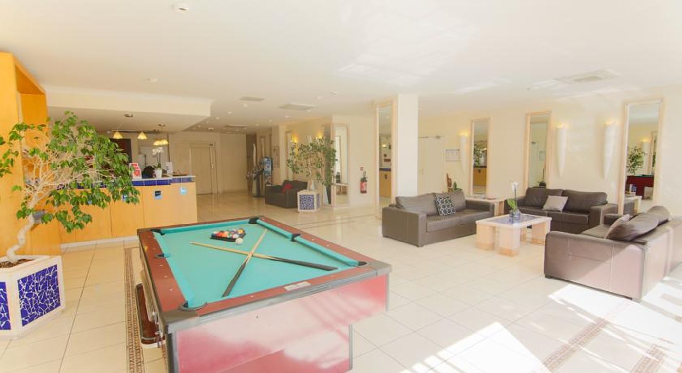 Inter-Hotel Sea Side Park