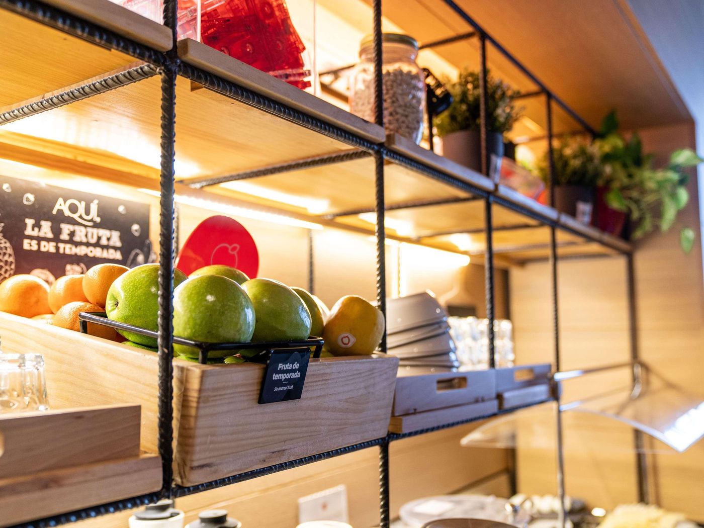 ibis-Madrid-Centro-las-Ventas-Restaurant-20