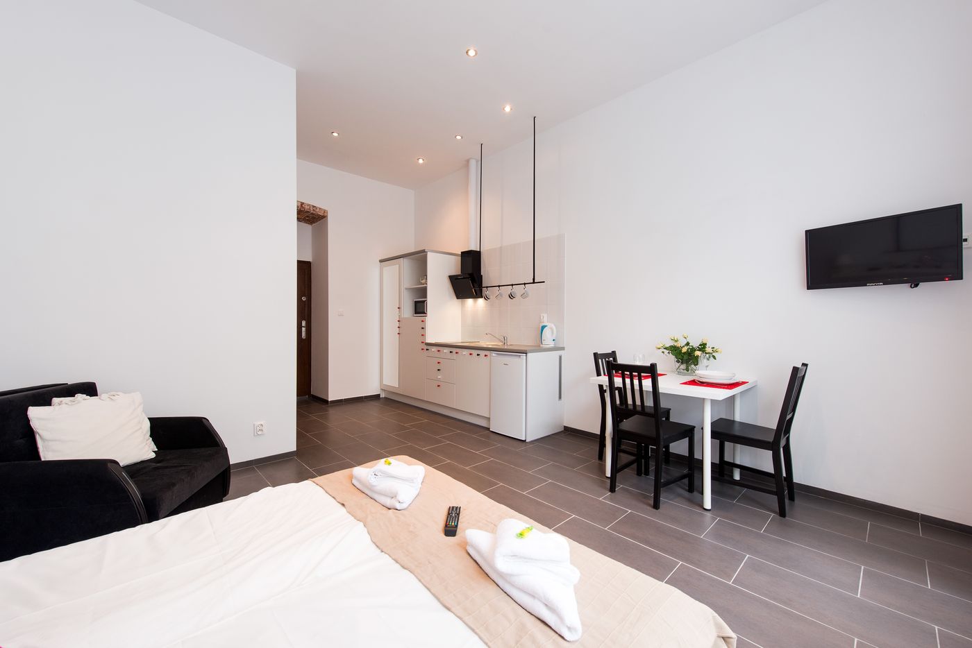 Happy-Tower-Krakow-Room-26