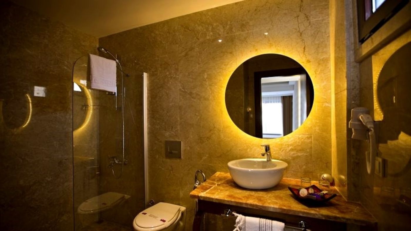 Montana-Boutique-Hotel-Room-24