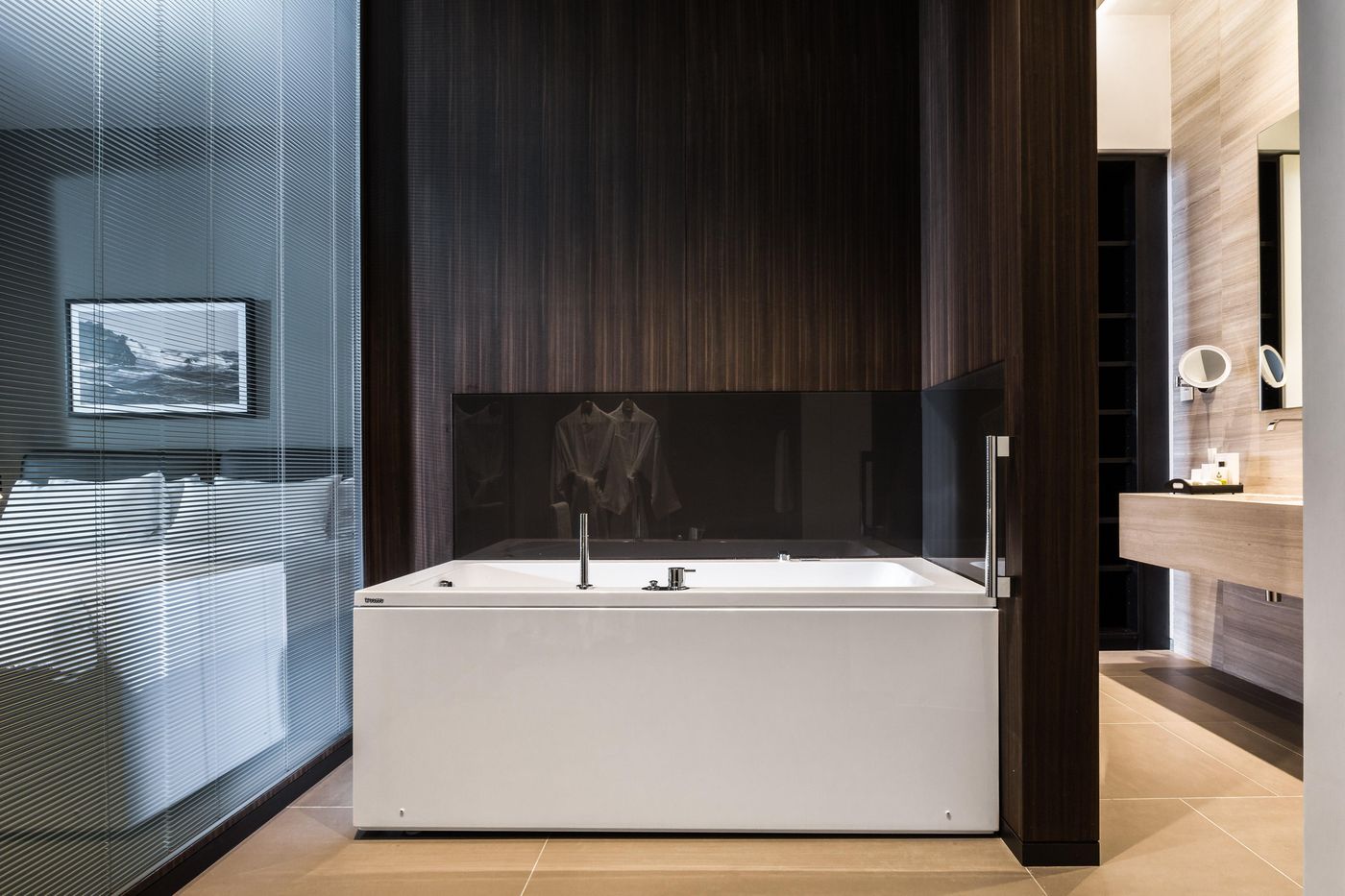 Intercontinental-Room-40