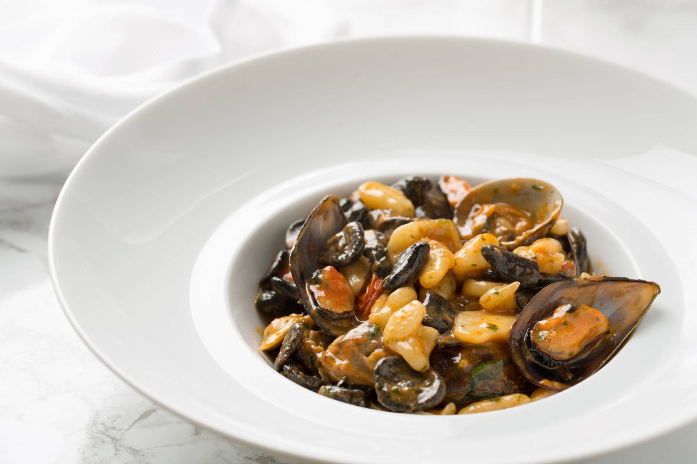 Jumeirah-Emirates-Towers-Restaurant-60