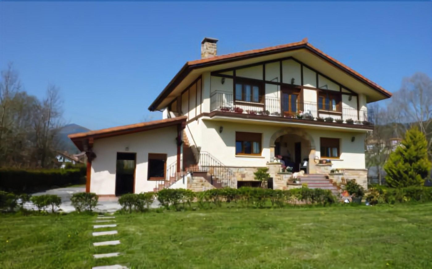 Agroturismo Ibarrondo Etxea-Spain-MUNGIA-General view-3