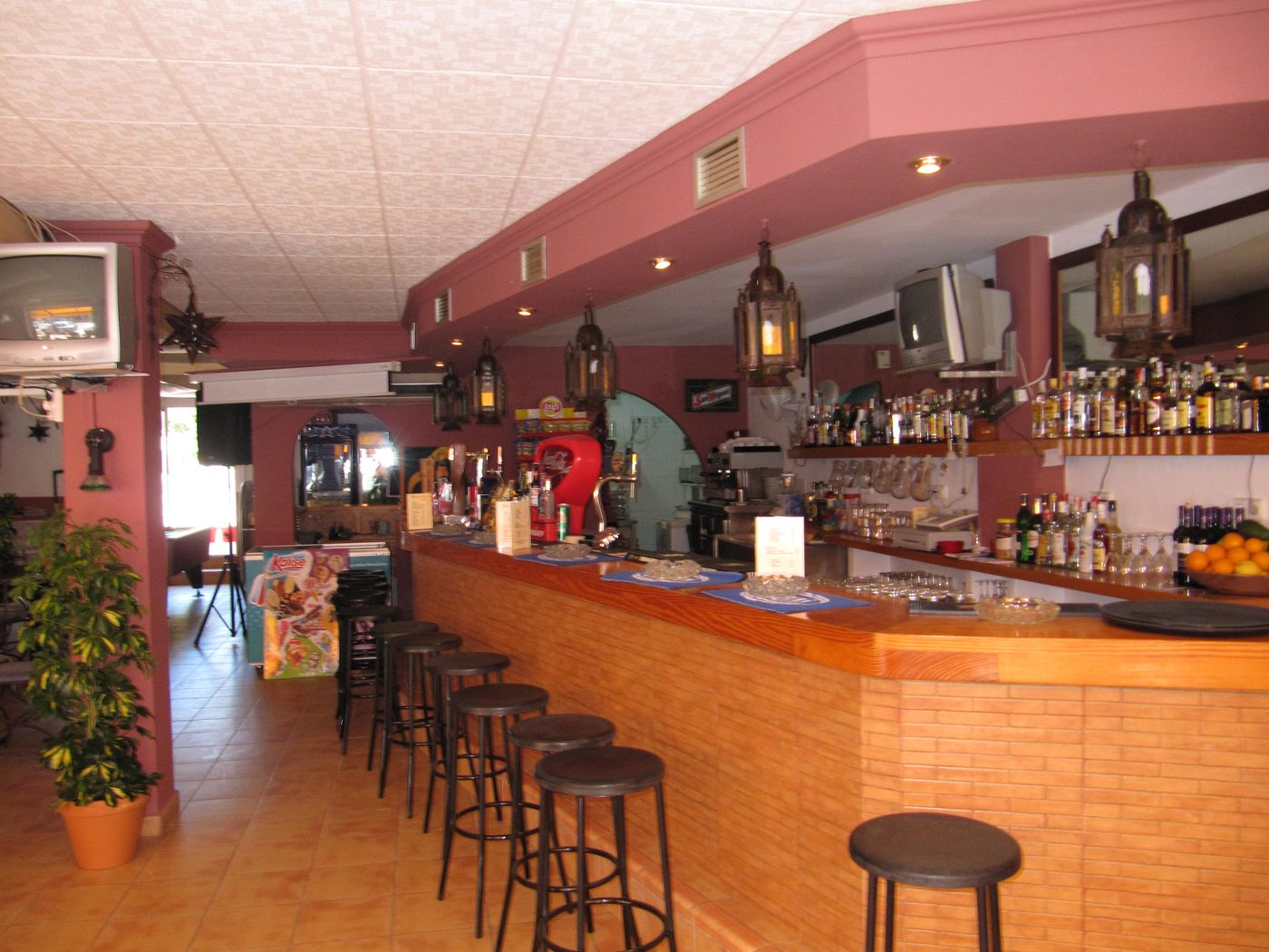Sandic-Bar-9