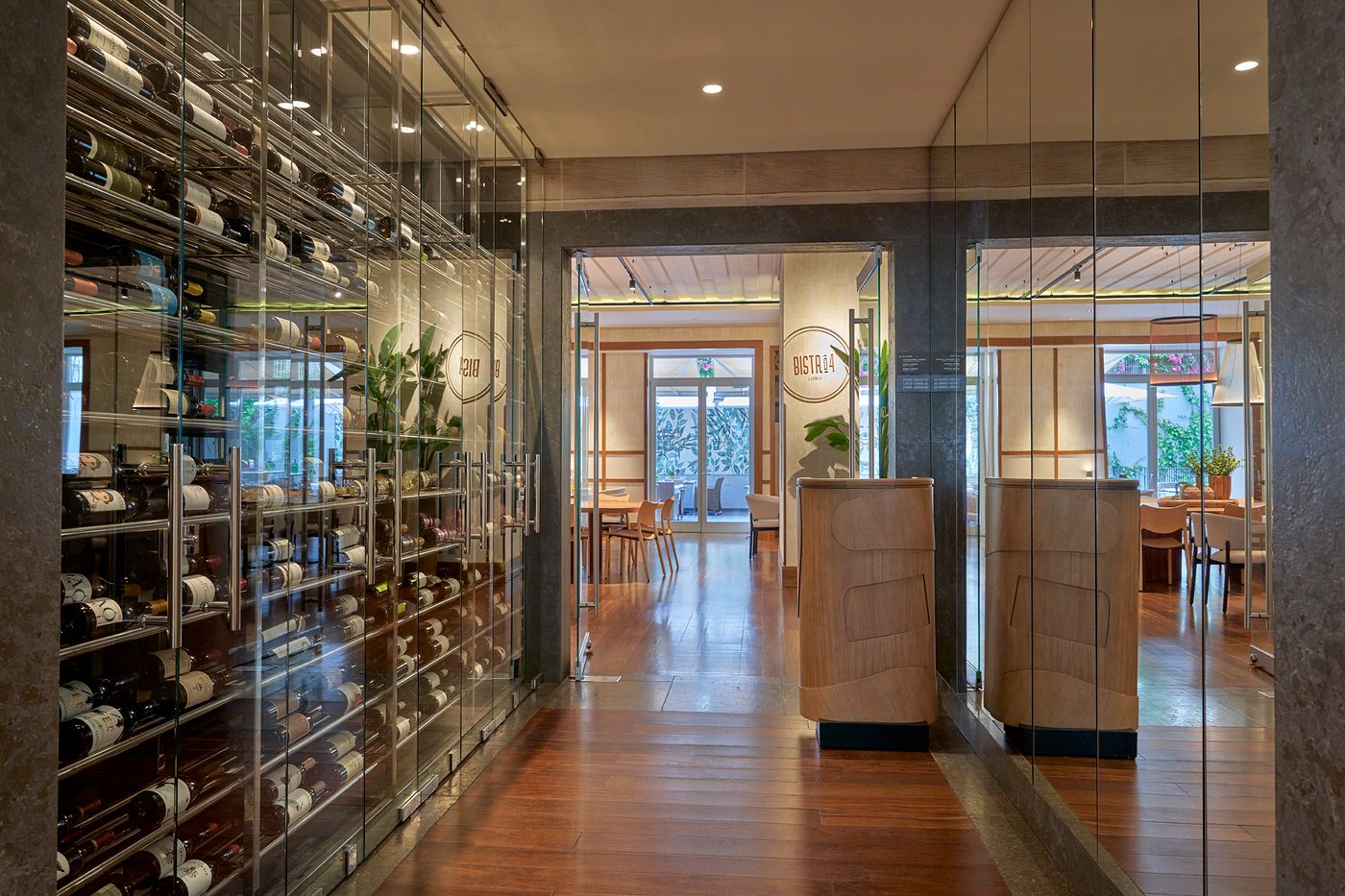 Porto-Bay-Liberdade-Restaurant-19