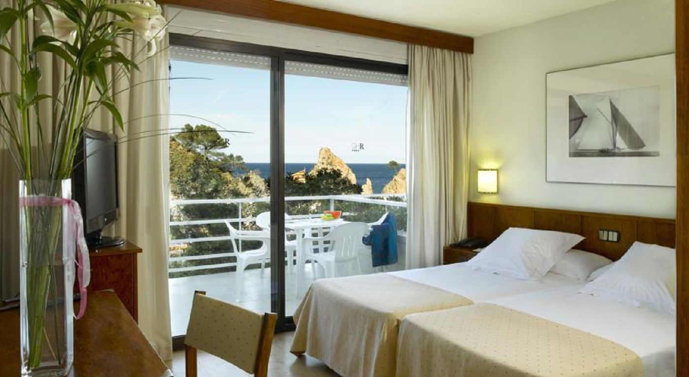 Premier-Gran-Hotel-Reymar---Spa-Room-23