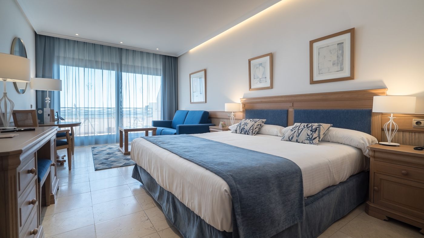 SH-Villa-Gadea-Room-28