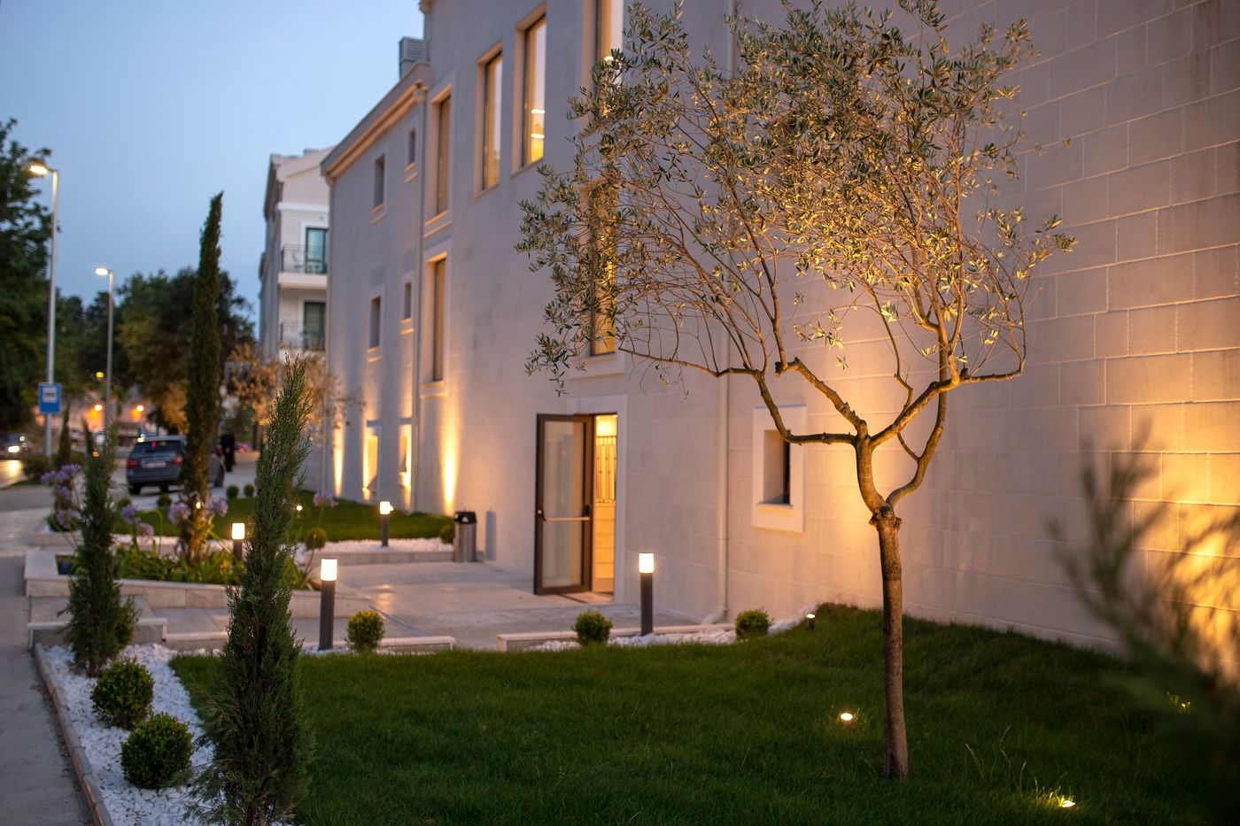 Huma-Kotor-Bay-General-view-6