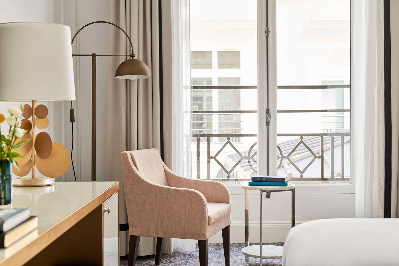 Hotel-du-Louvre-in-the-Unbound-Collection-by-Hyatt-Room-44