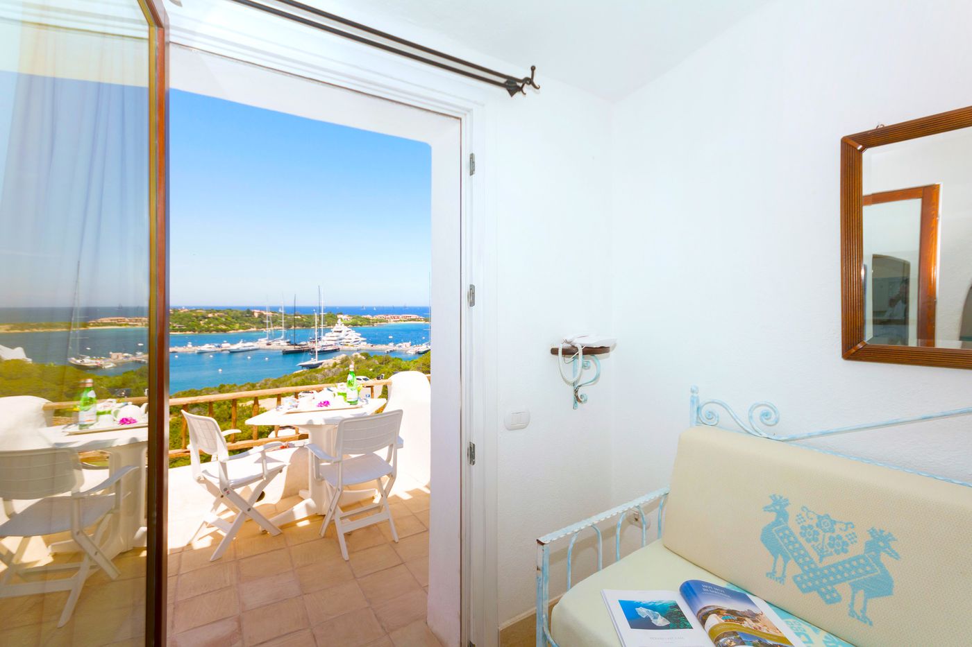 Luci-Di-La-Muntagna-Room-40