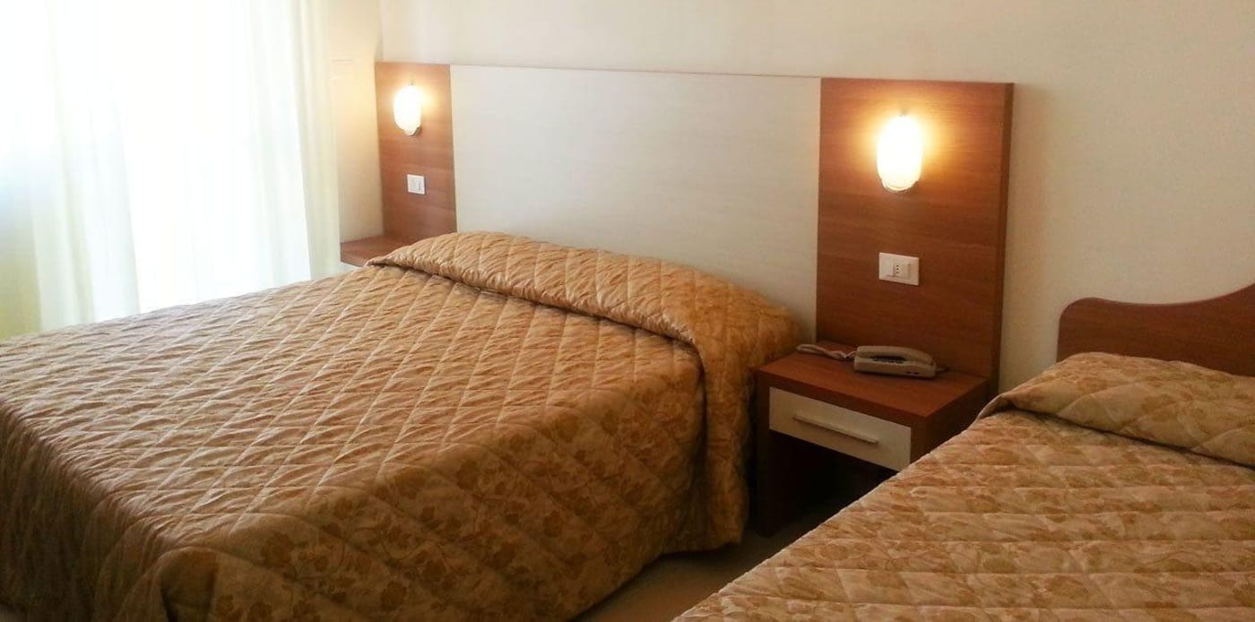 Hotel-Blurelda-Room-19