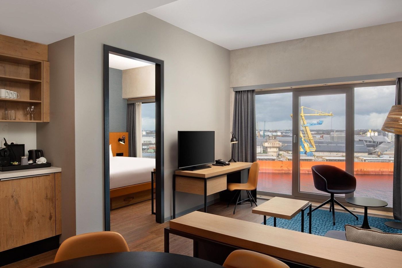 Residence-Inn-Amsterdam-Houthavens-Room-8
