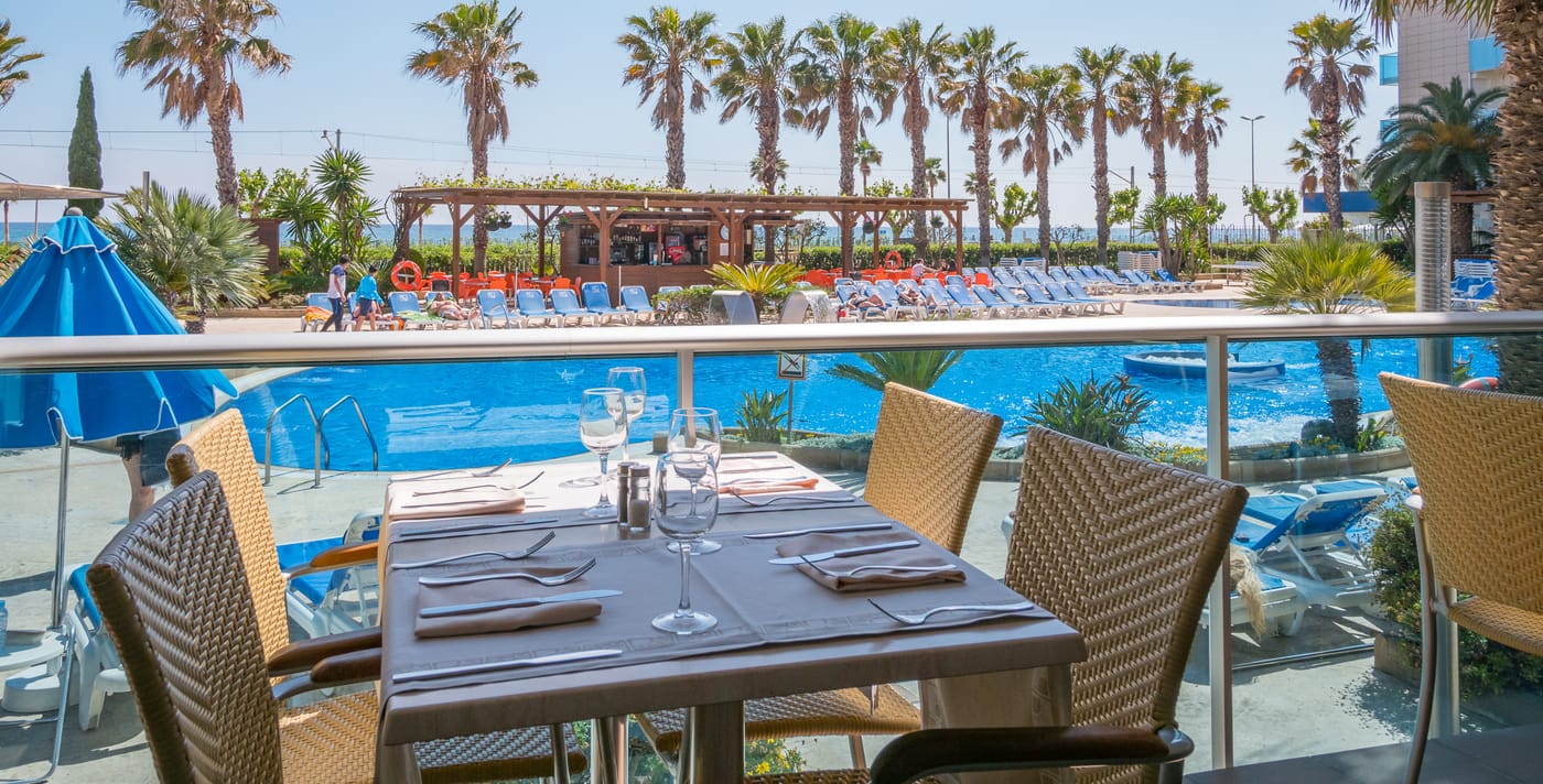 Golden-Taurus-Aquapark-Resort-Restaurant-23