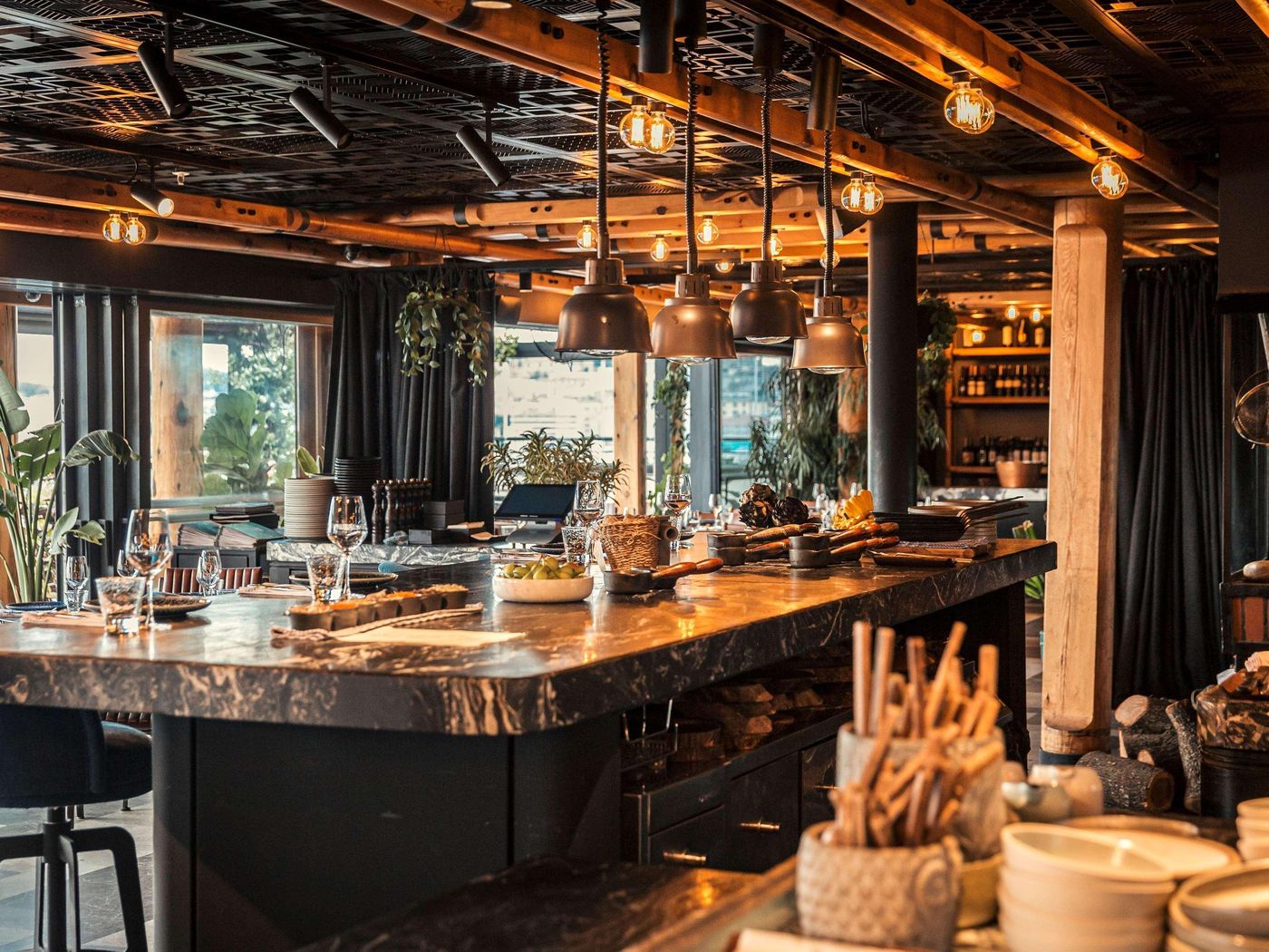 Novotel-Istanbul-Bosphorus-Restaurant-53