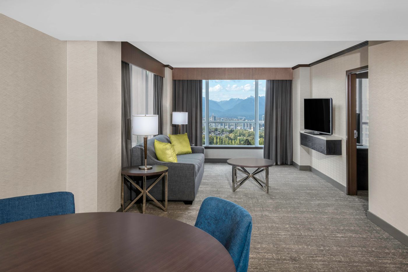 Hilton-Vancouver-Metrotown-Room-21