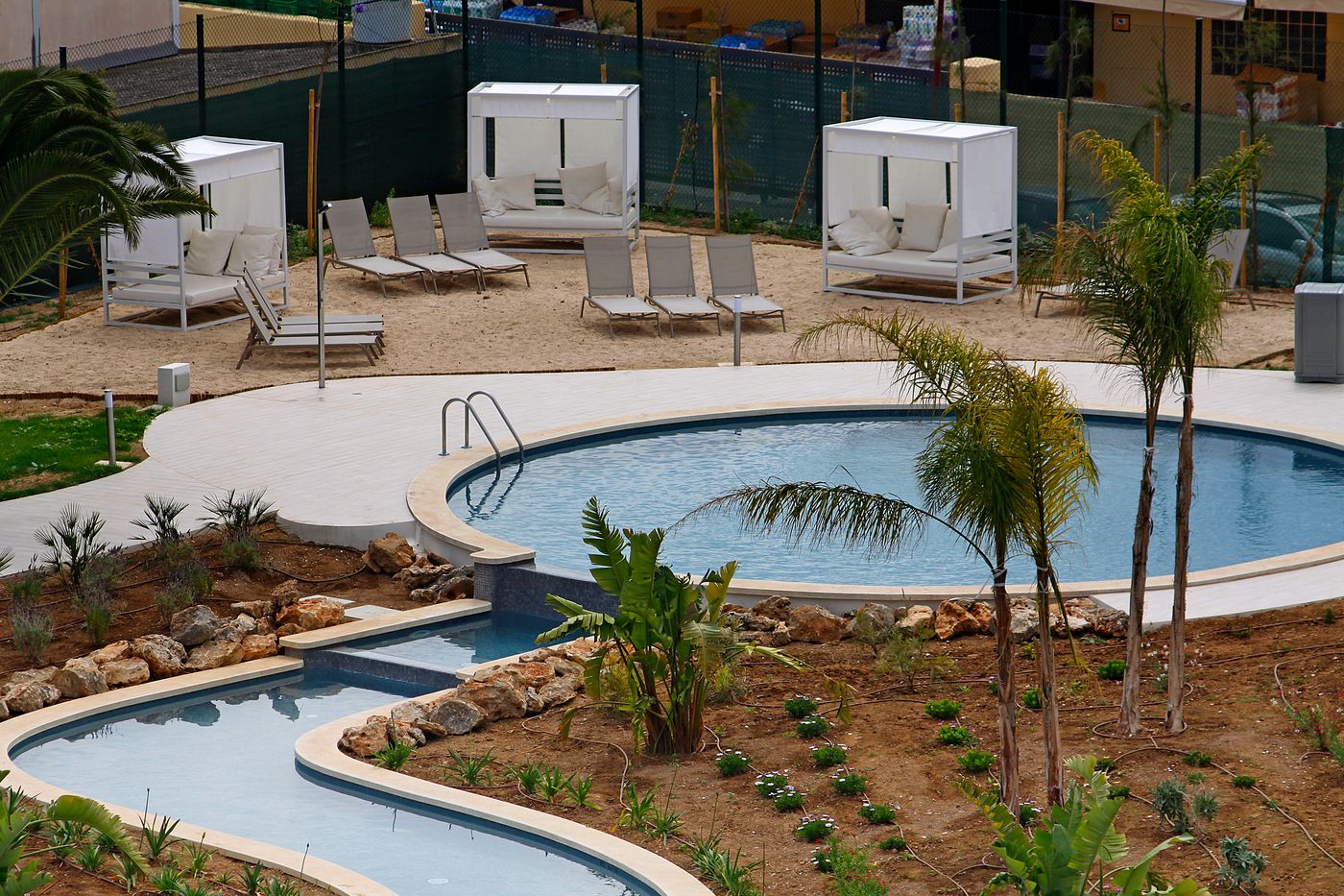 BG Tonga Tower Design Hotel & Suites