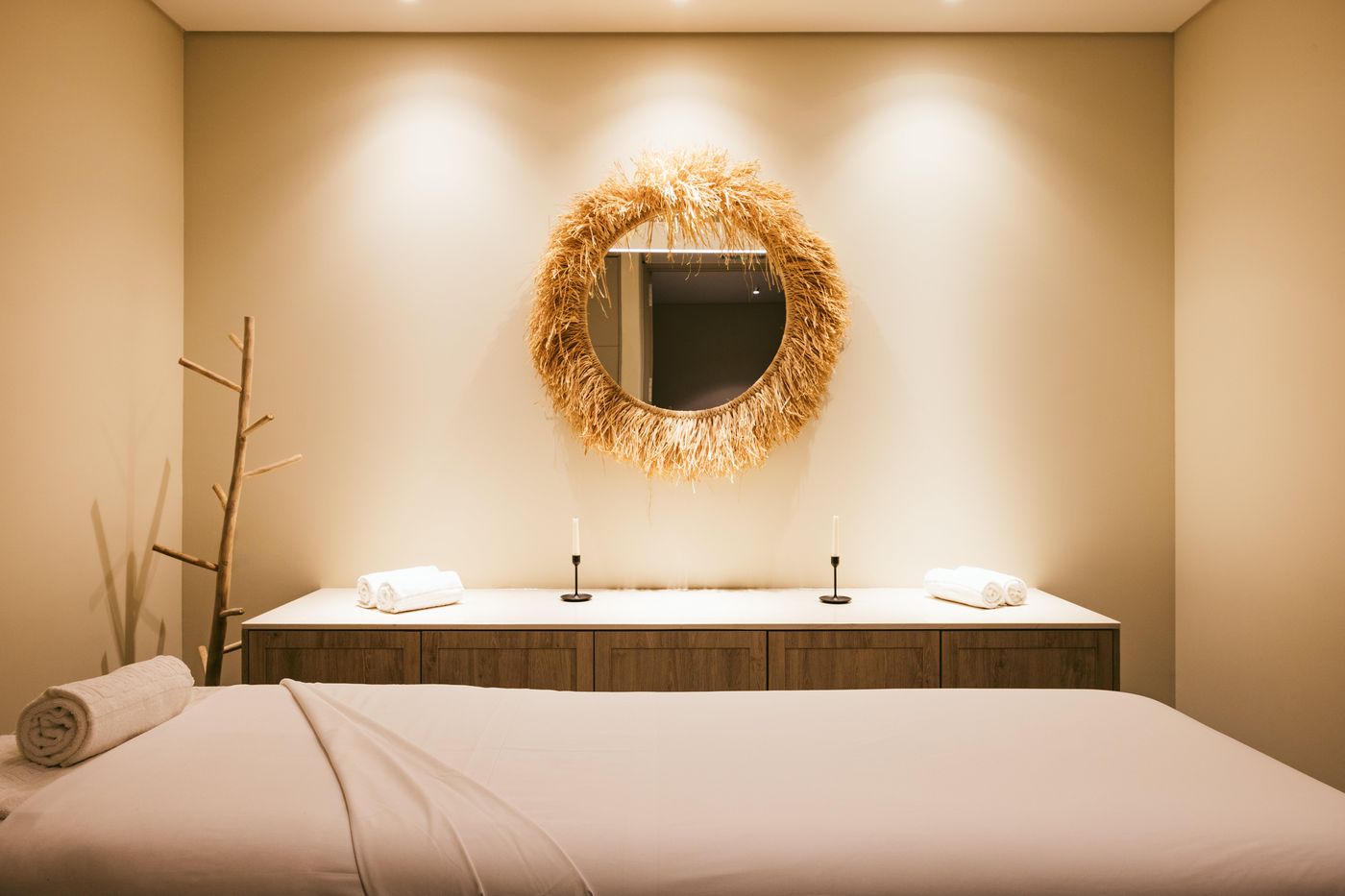 Crowne-Plaza-Caparica-Lisbon-Sports-and-Entertainment-56