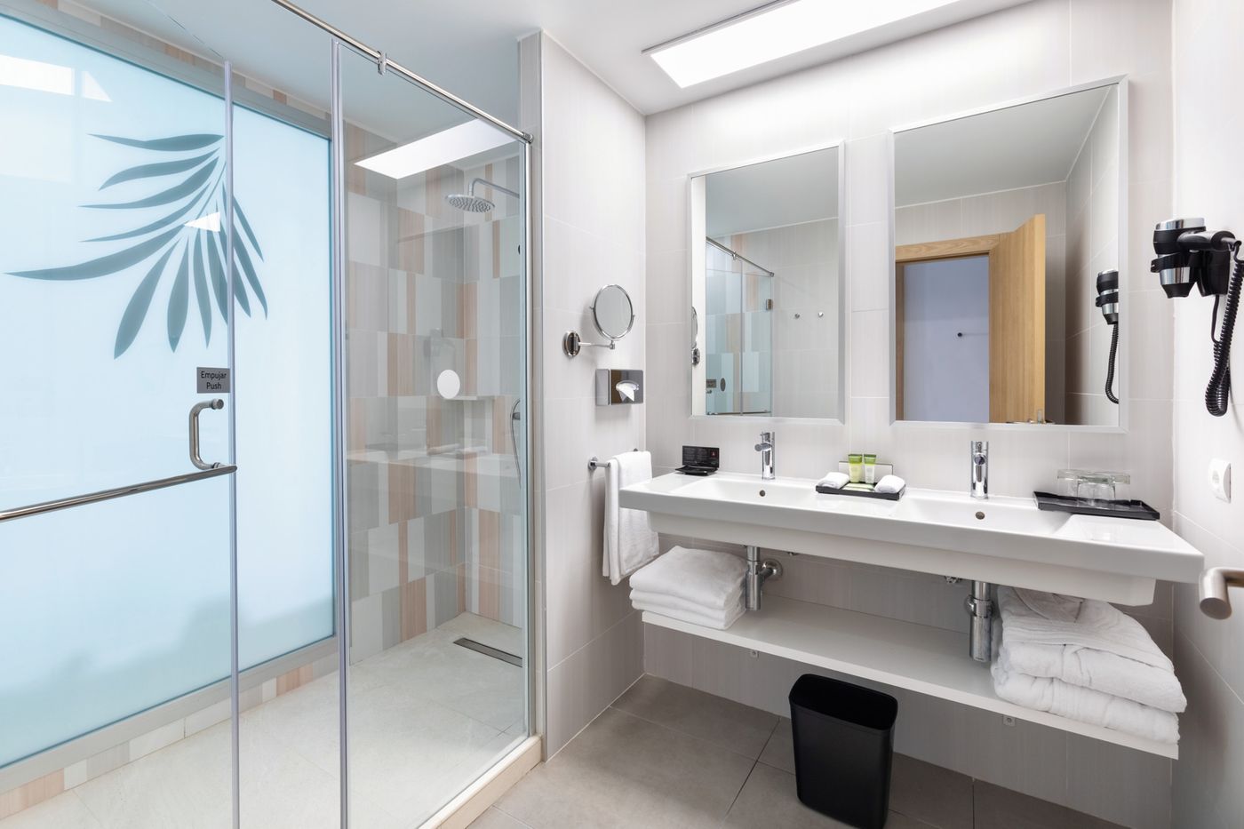 Riu-Palmeras-Room-24