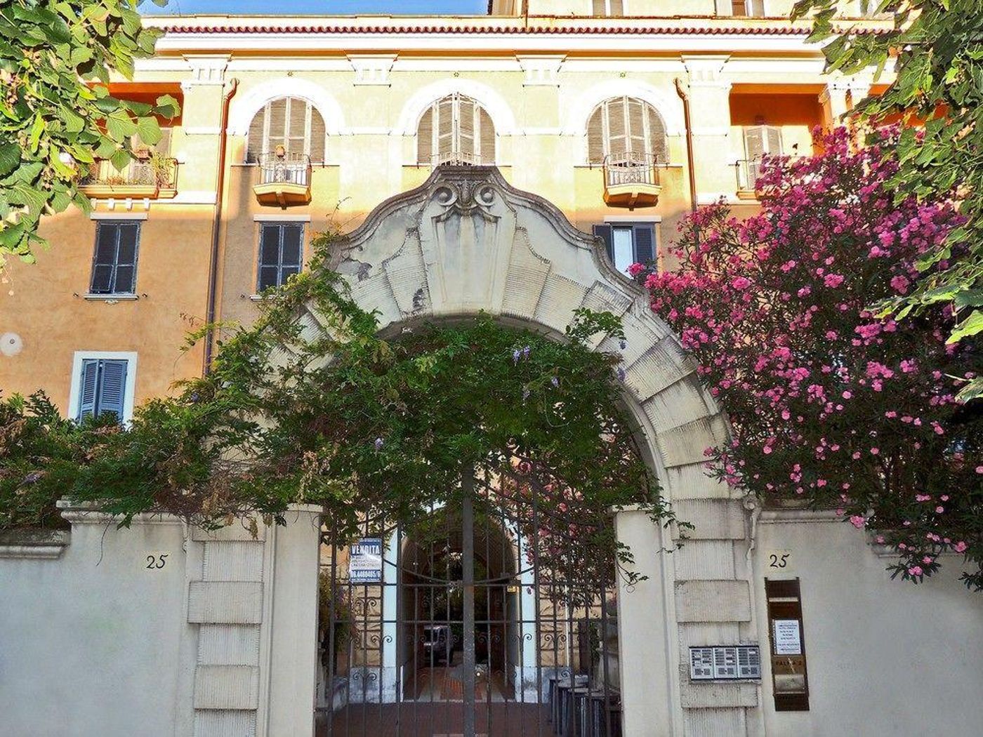 Palma-Residence-Castro-Pretorio-General-view-3