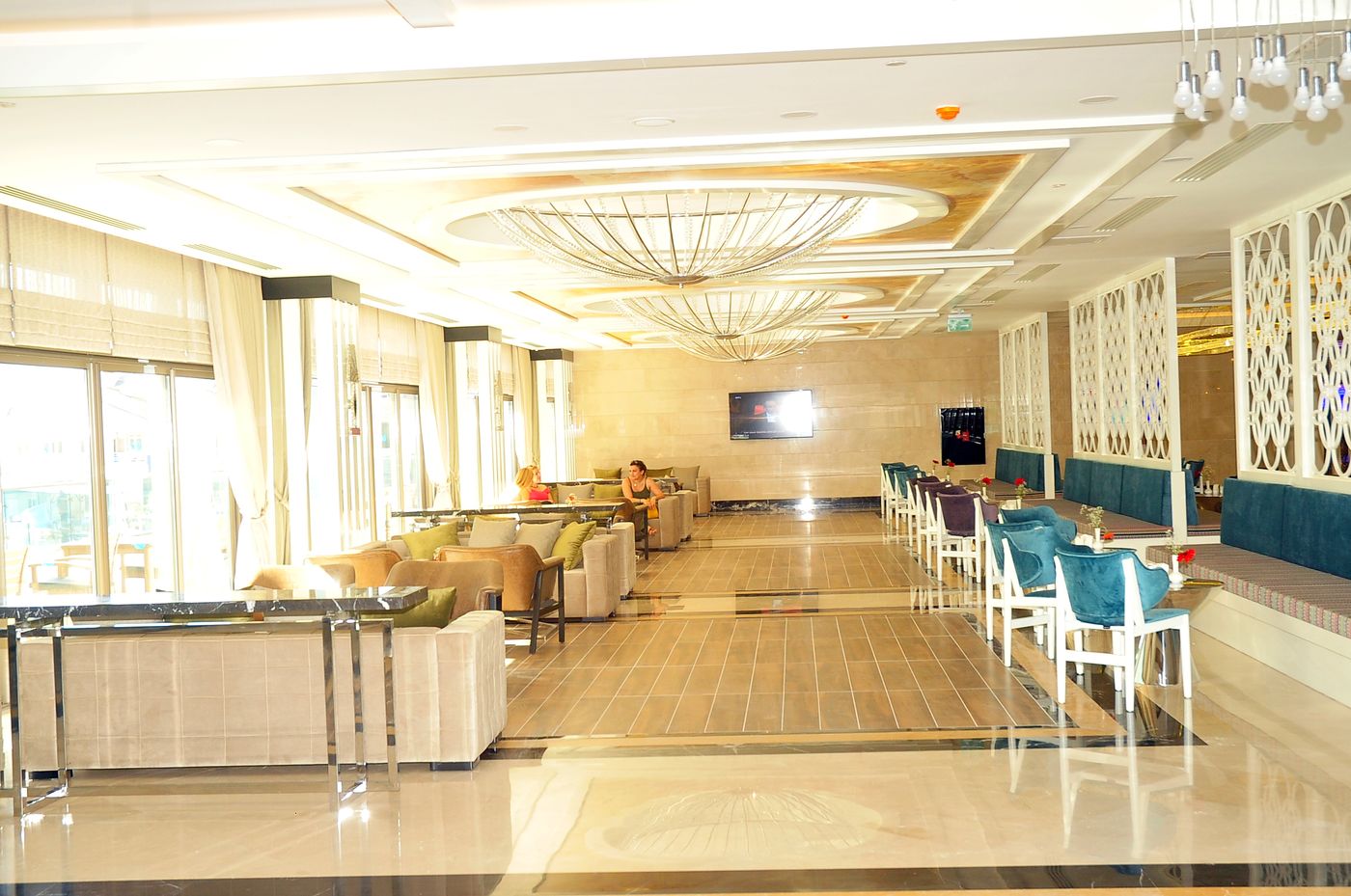 Sensitive-Premium-Resort---Spa-Lobby-48