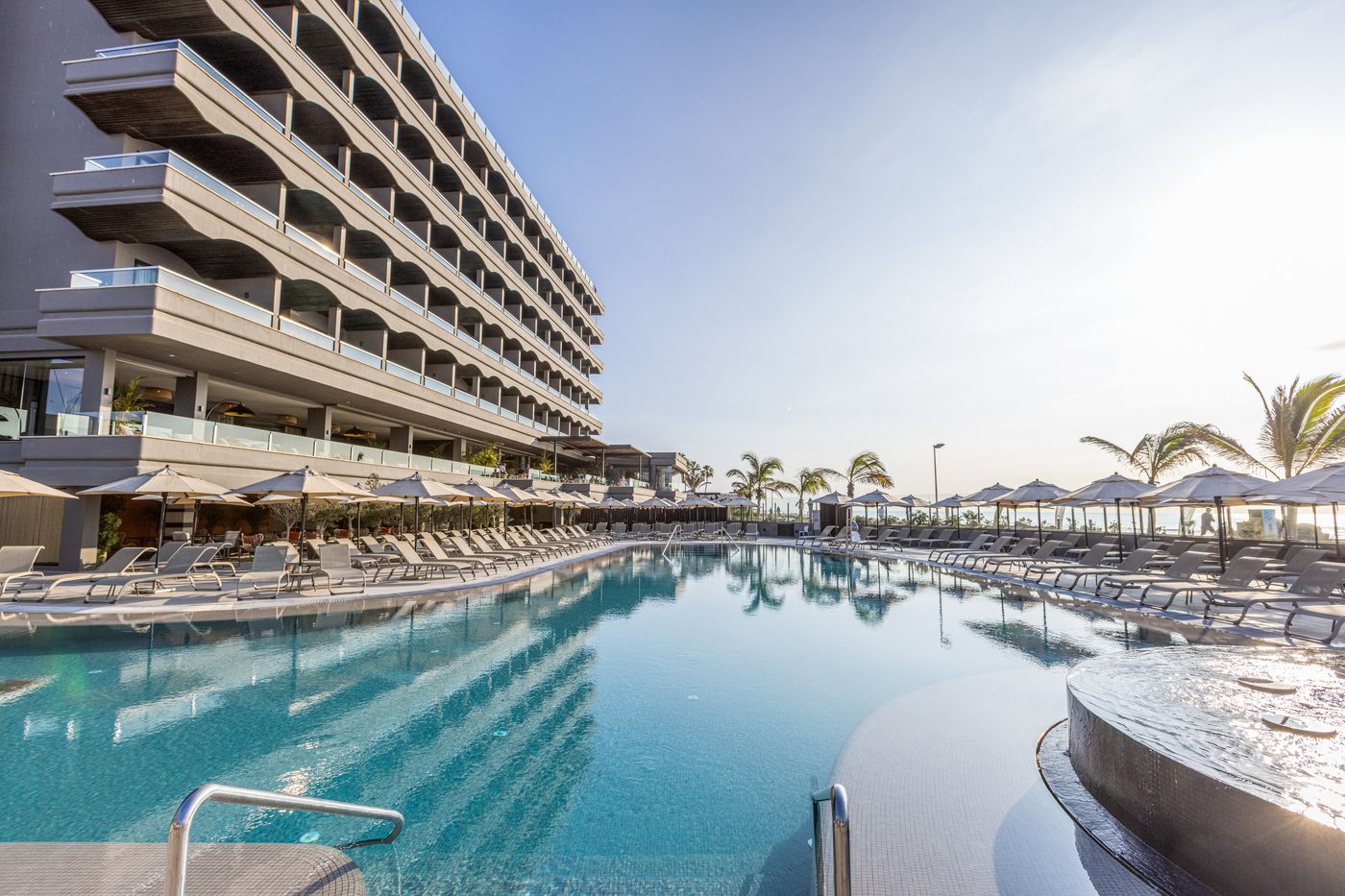 Hotel-Faro--a-Lopesan-Collection-Hotel-Pool-1