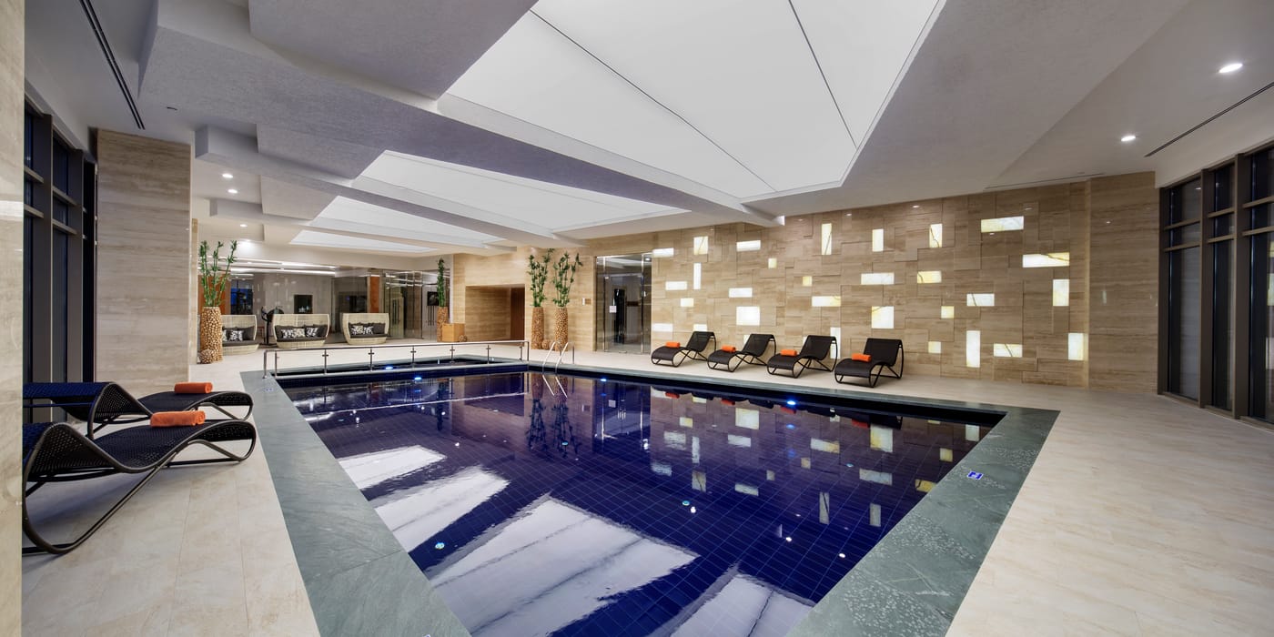 The-Sense-De-Luxe-Hotel-Pool-55