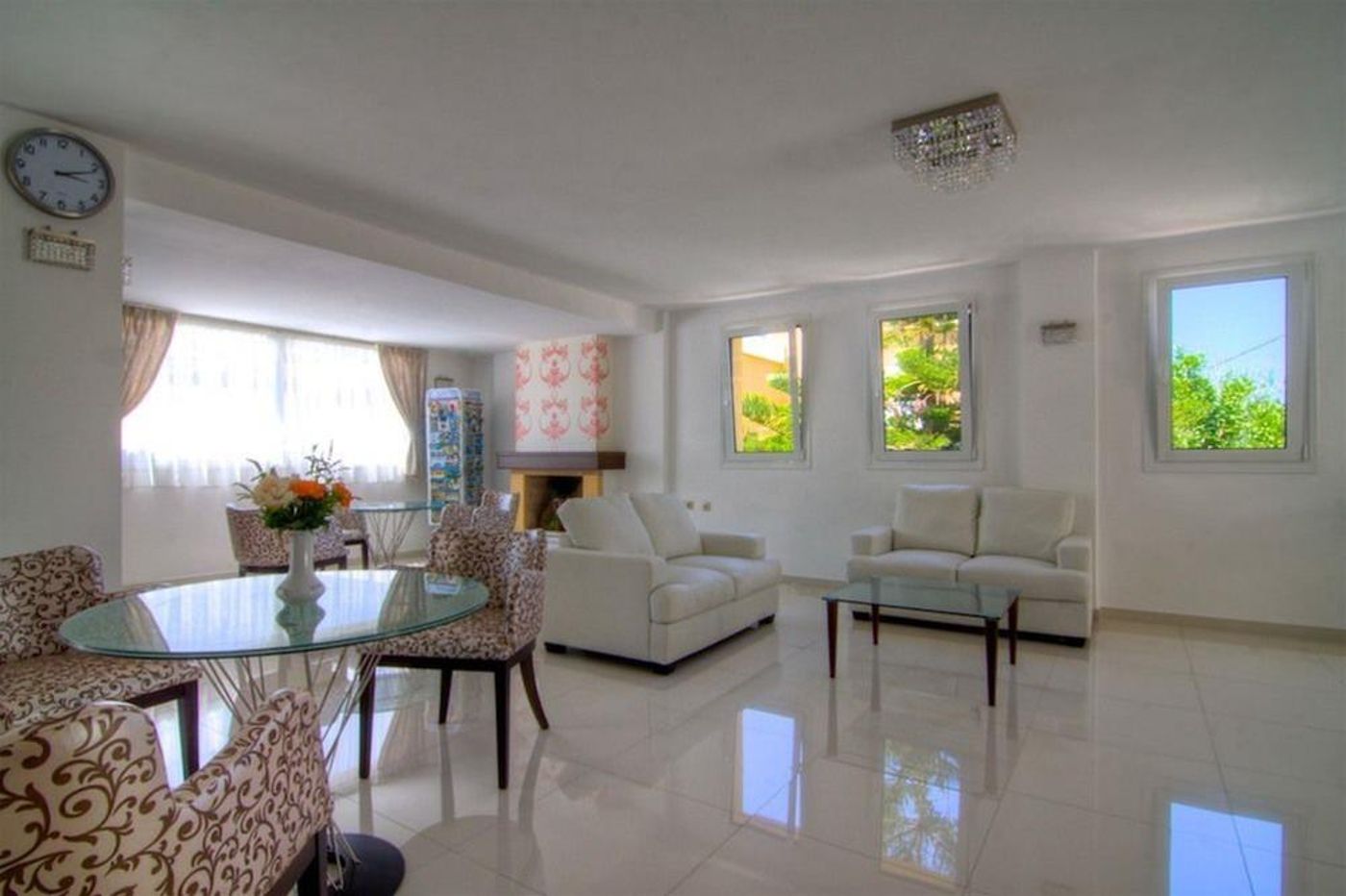 Xidas-Garden-Room-21