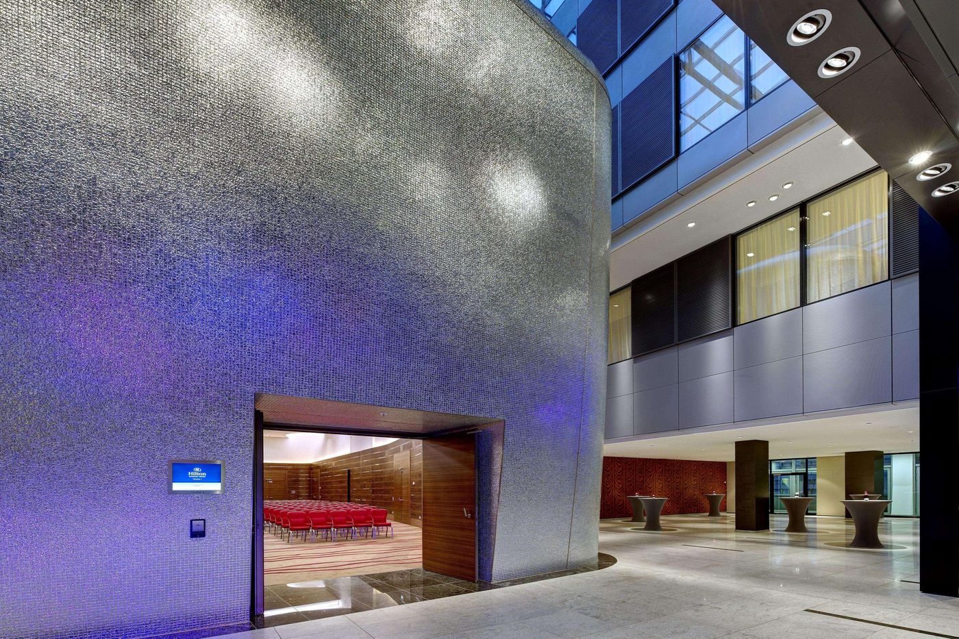 Hilton Frankfurt Airport - Germany - FRANKFURT - Lobby - 6