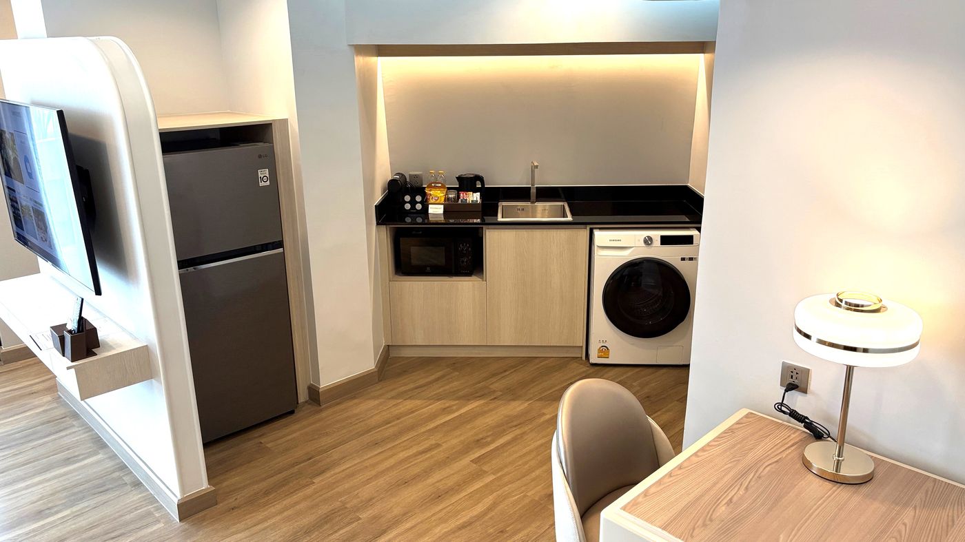 Centre-Point-Plus-Hotel-Pratunam-Room-11