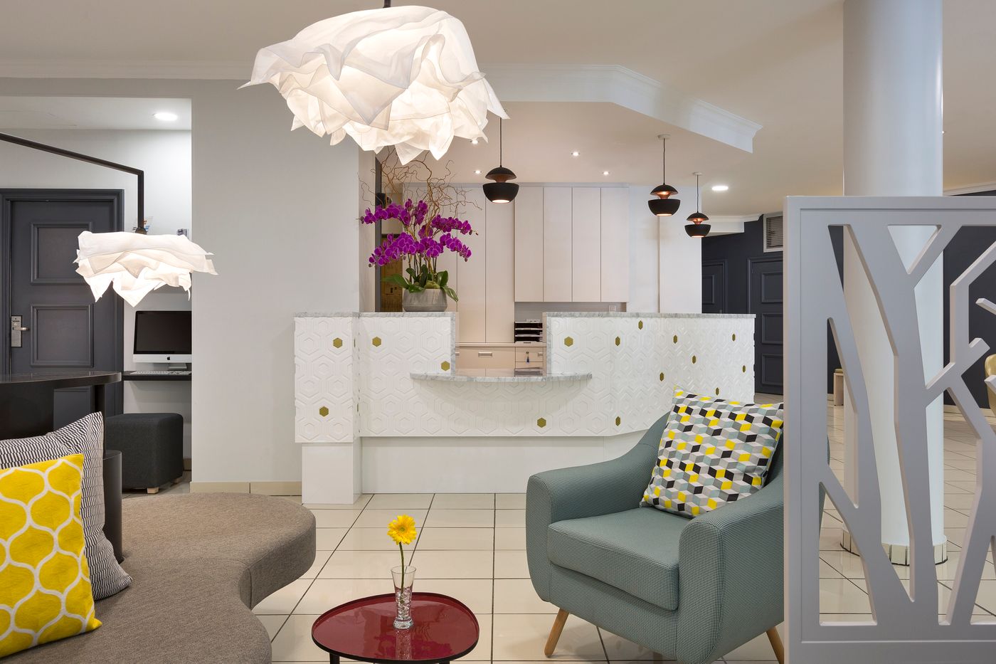 Citadines-Bastille-Gare-de-Lyon-Paris-Lobby-3