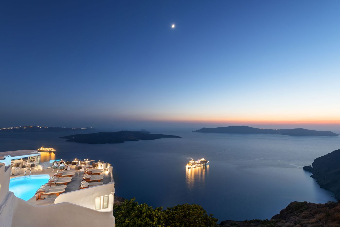 Sunrocks-Santorini---Adults-Only-General-view-33