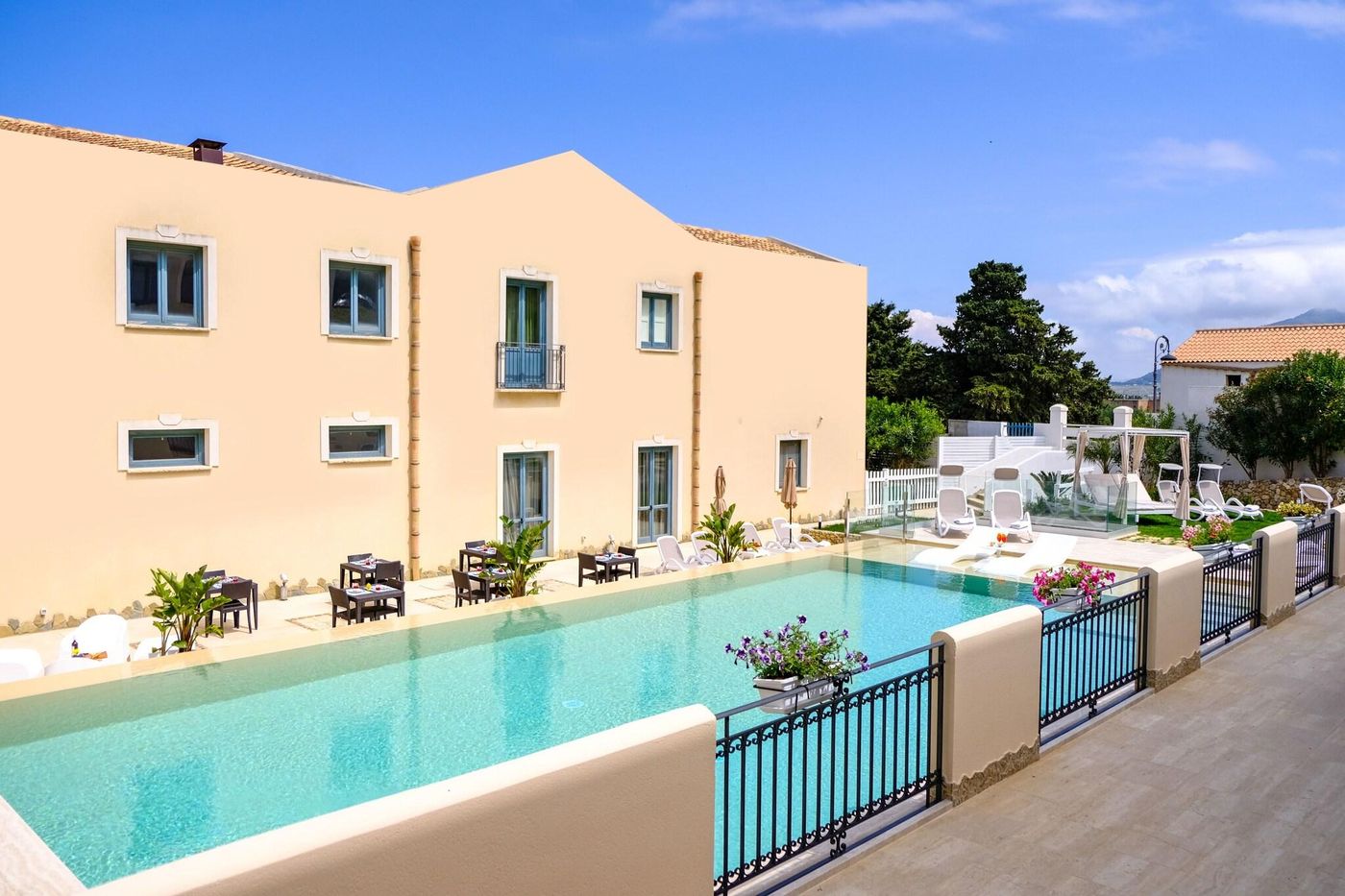 Hotel-Baglio-Di-Scopello-General-view-2