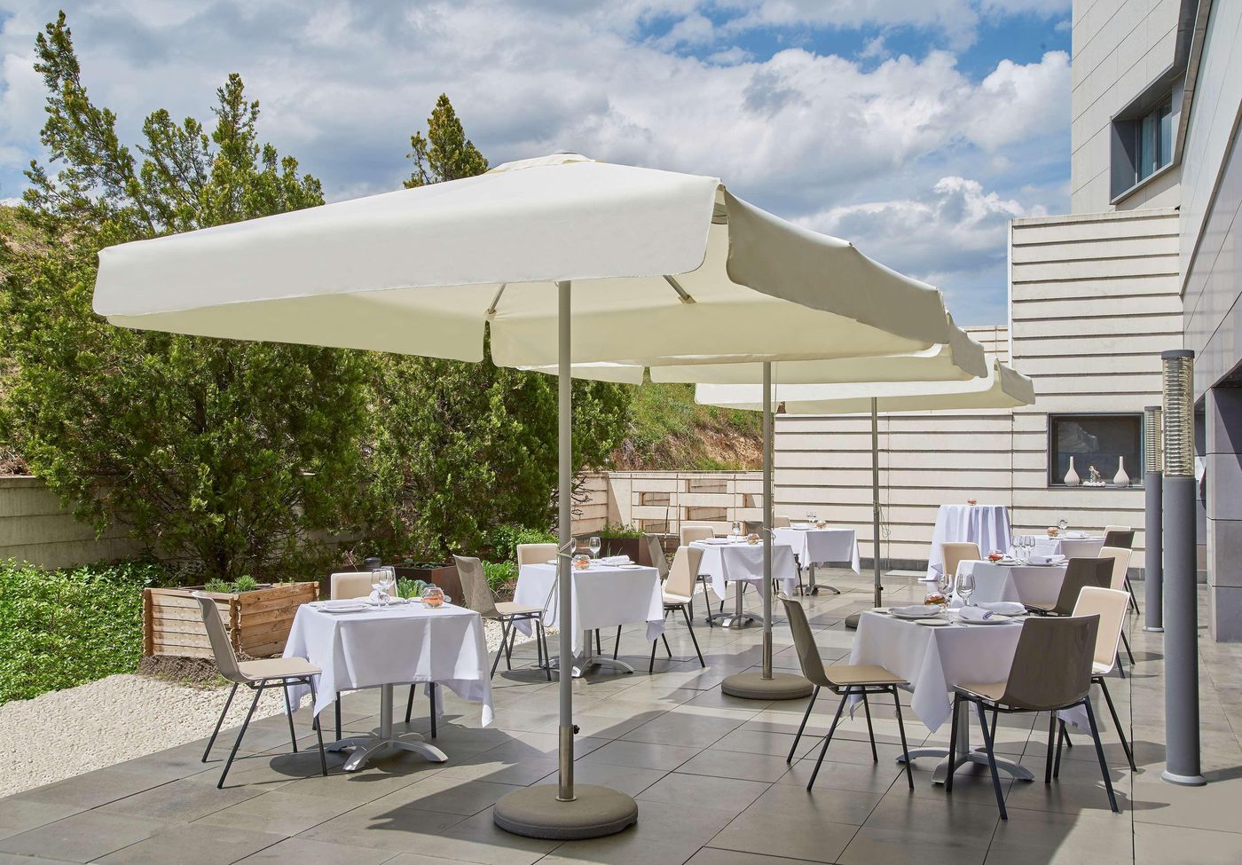 NH-Madrid-Las-Tablas-General-view-22